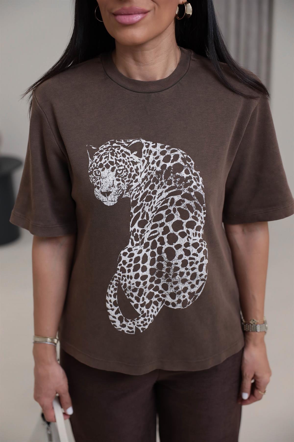 8111 Kaplan Baskılı Pamuklu Yıkamalı Tshirt KAHVE