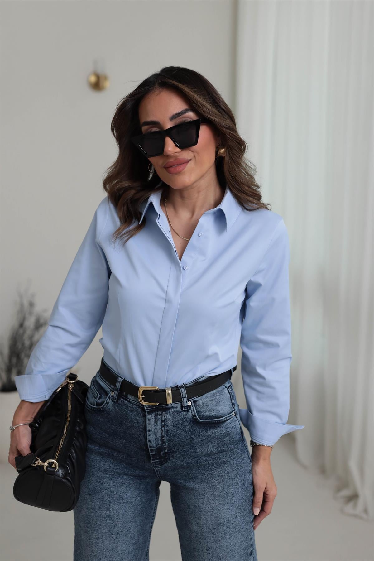 3903 Gizli Düğmeli Likralı Viskon Gömlek MAVİ