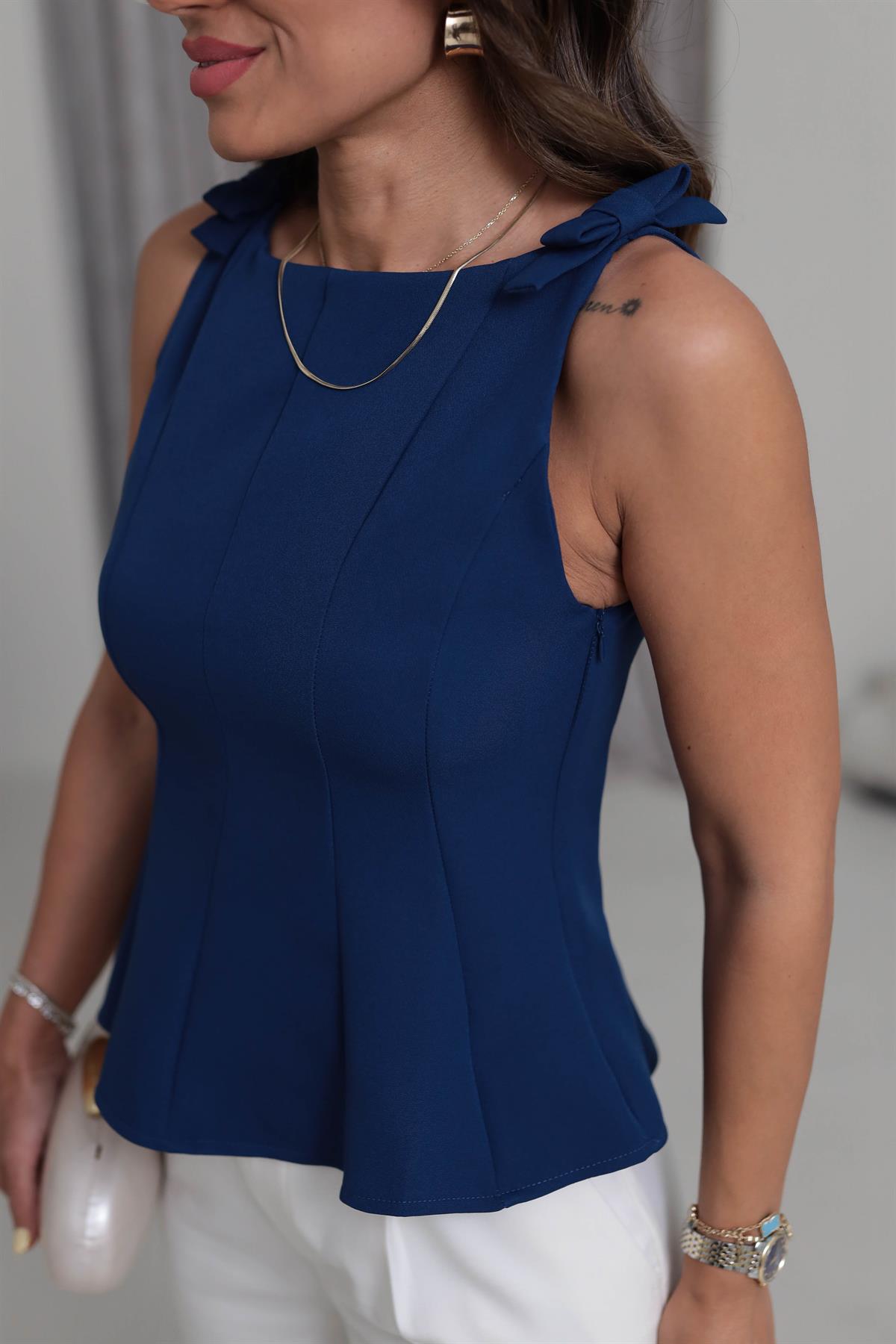 7261 Omzu Fiyonklu Bluz LACİVERT