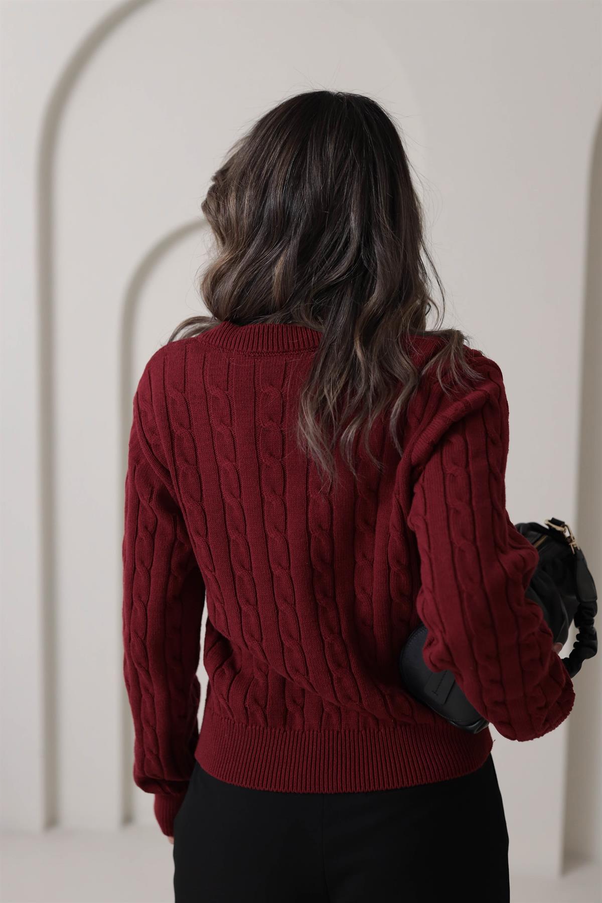 2428 V Yaka Nakışlı Saç Örgü Kazak BORDO