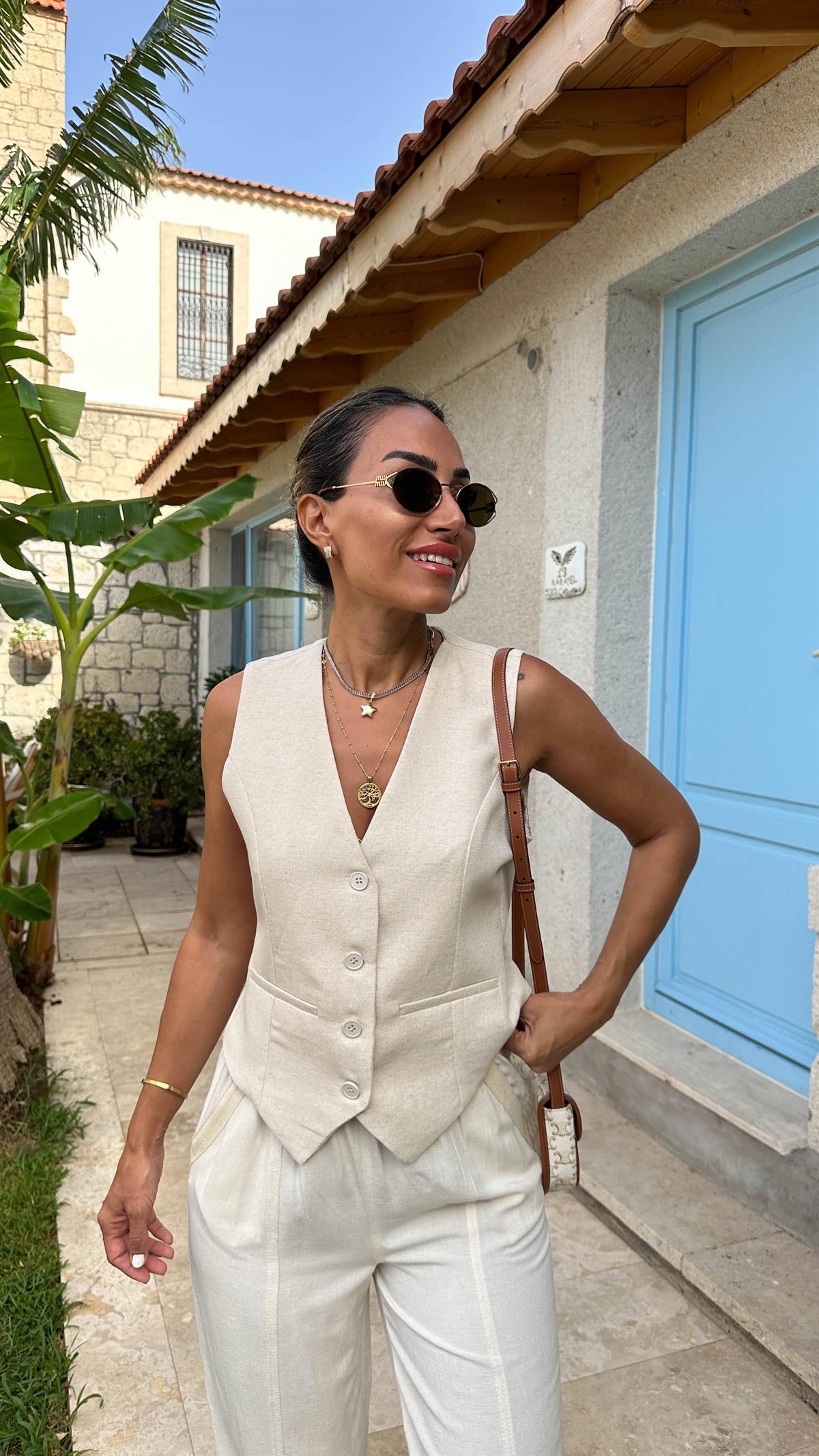 1116 Arkası Kuşaklı Keten Yelek