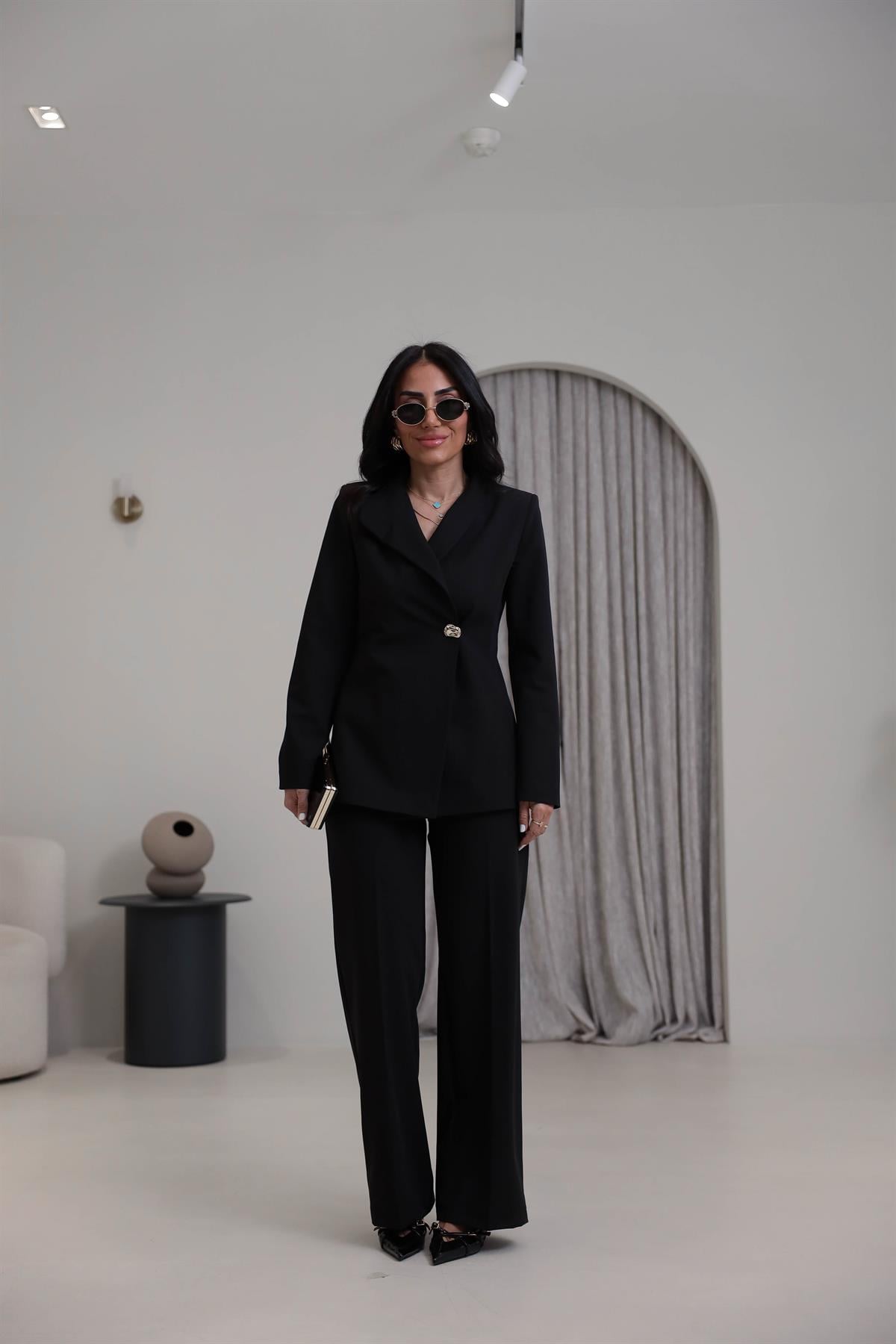 2041 Yaka Detaylı Gold Düğmeli Ceket Pantolon Takım SİYAH