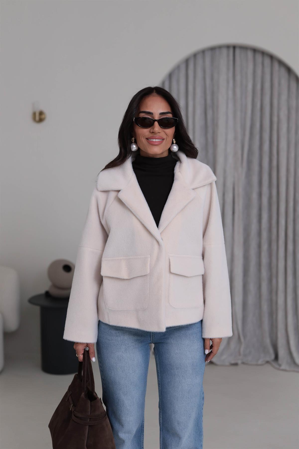 2731 Çıtçıtlı Cep Detaylı Alpaka Mont EKRU