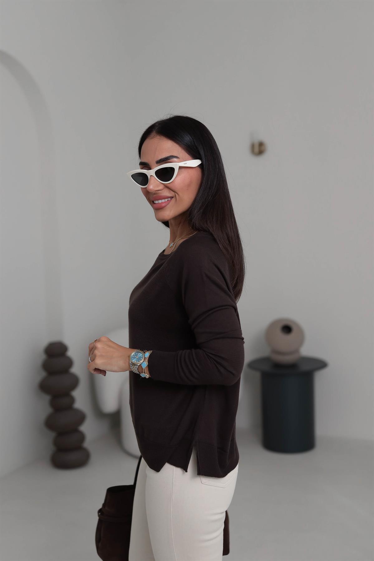 0536K İnce Mevsimlik Triko KAHVE