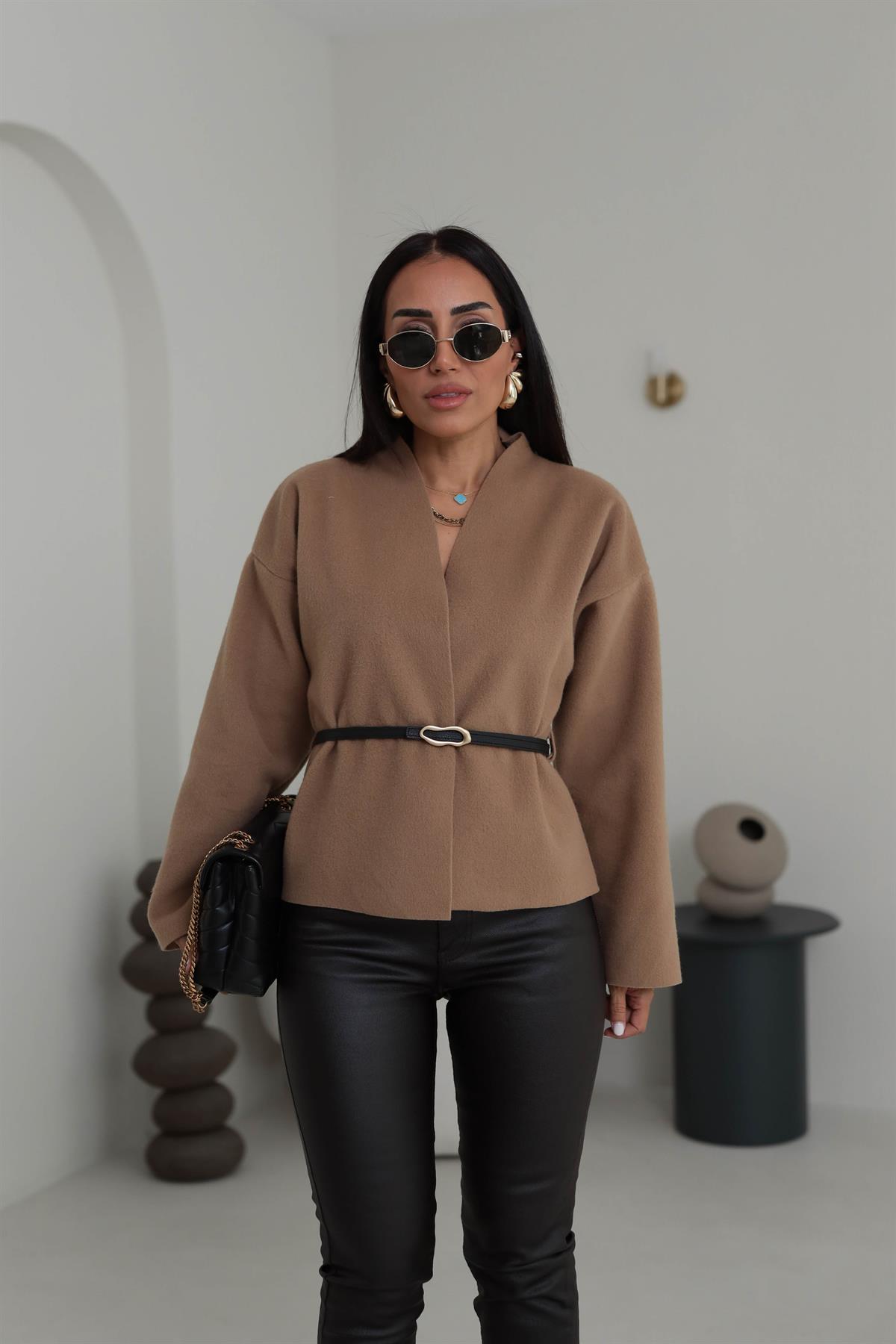 2223 Kemer Detaylı Kaşe Ceket CAMEL