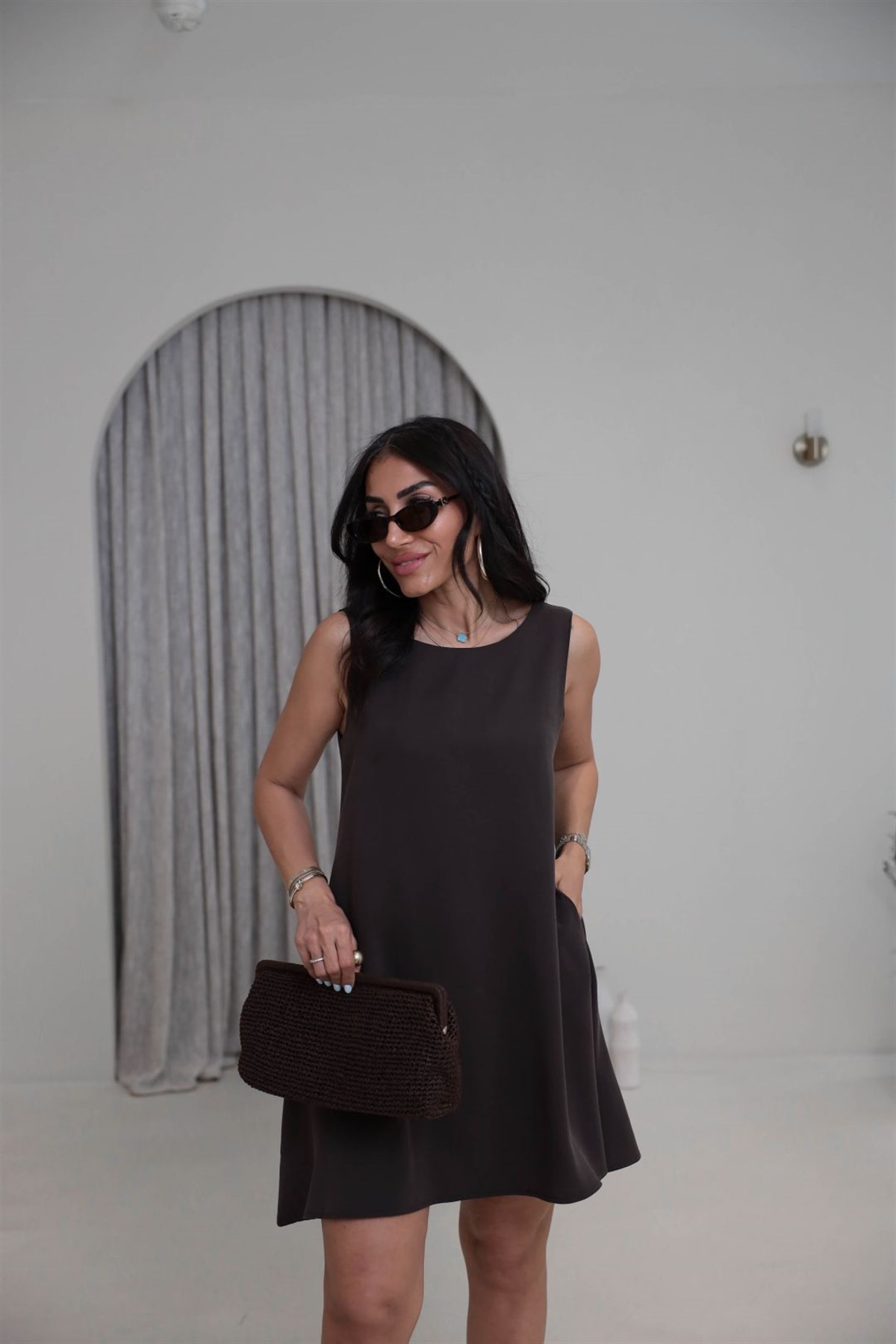 2199 Tencel Kumaş Fermuar Detaylı Elbise KAHVE