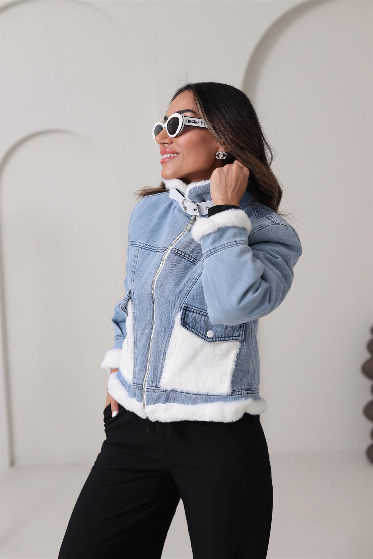 2438 Beyaz Kemer ve Kürk Detaylı Kot Mont