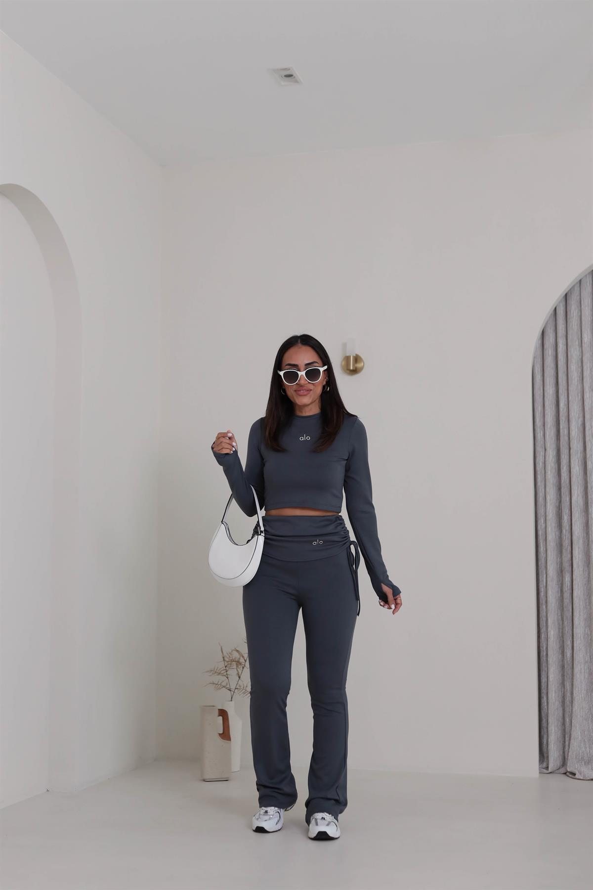 4033 Gümüş Yazı Baskılı Bel Detaylı Takım ANTRASİT