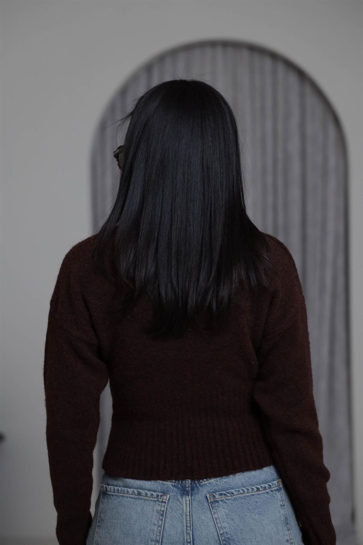 5080 Yaka Detaylı Yumoş Triko ACI KAHVE