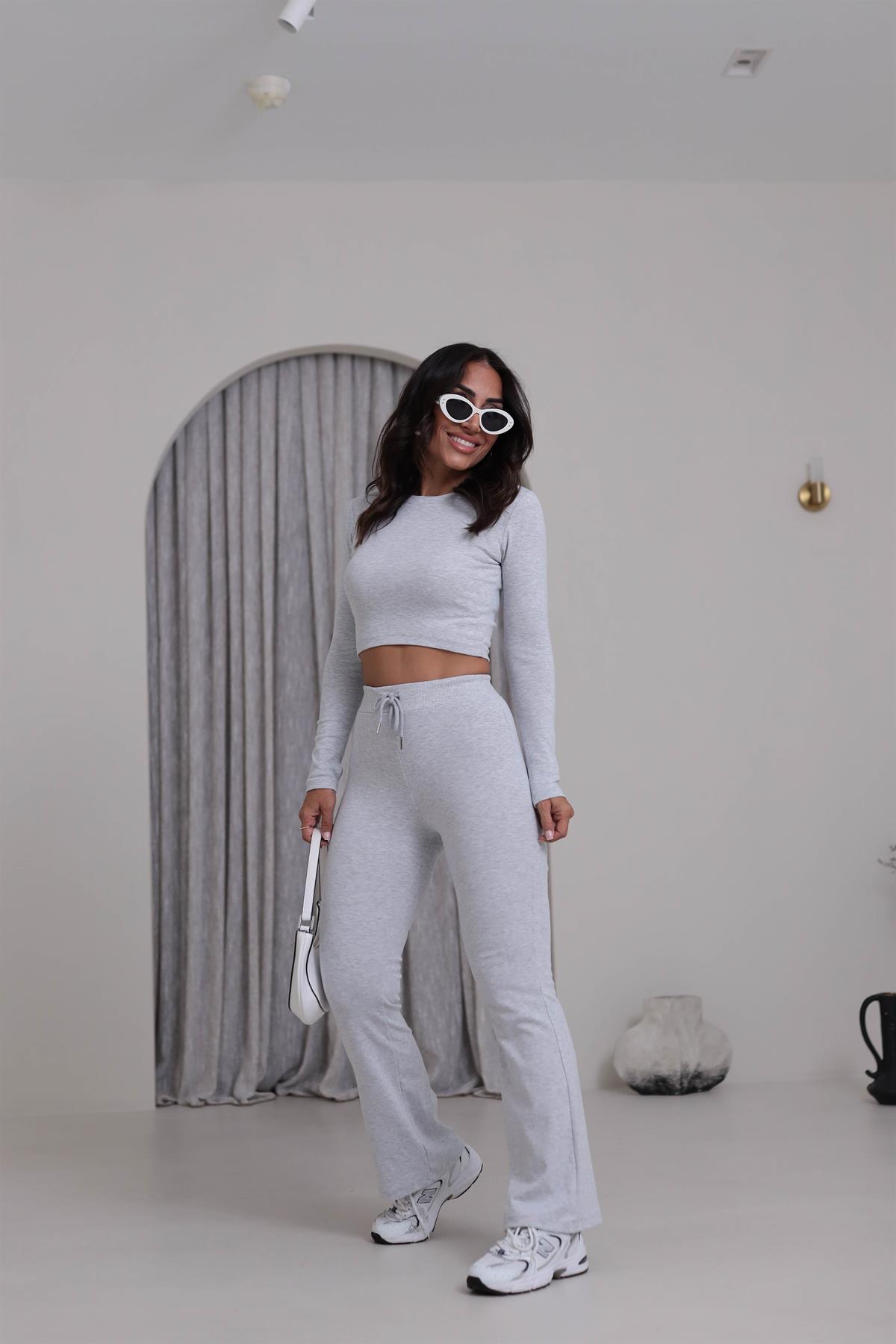 1060 Ribanalı Parmak Geçmeli İspanyol Paça Takım GRİ