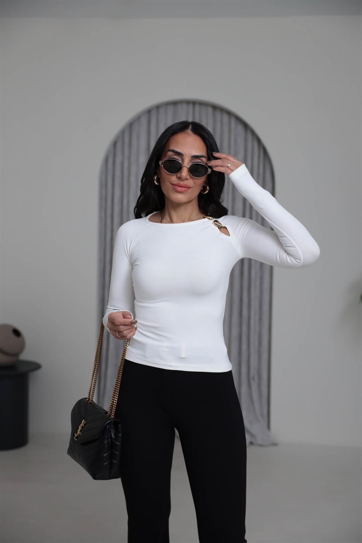 1063 Gold Aksesuarlı Modal Bluz EKRU