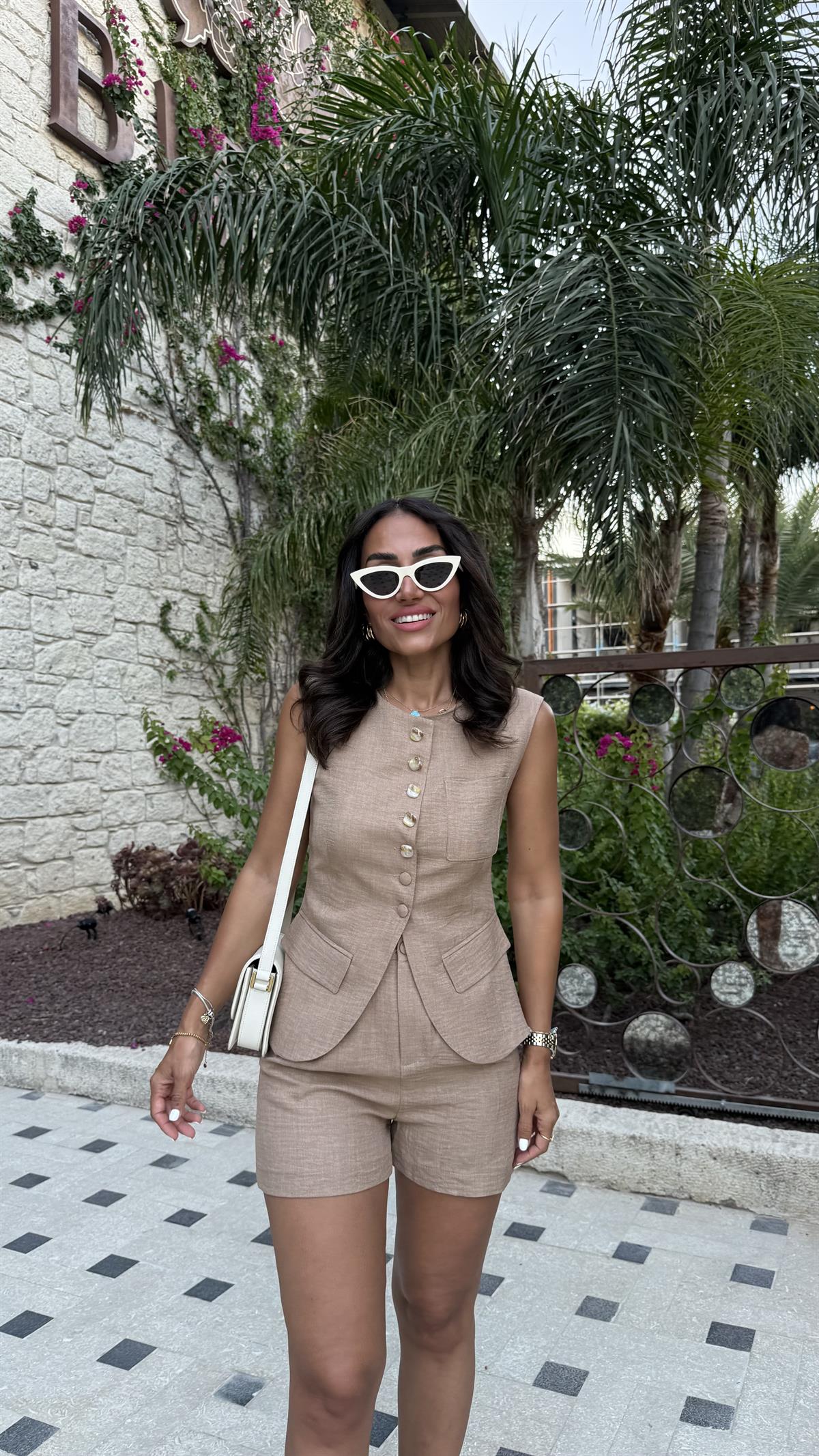 0284 Düğme Detaylı Dokuma Yelek & Şort Takım CAMEL