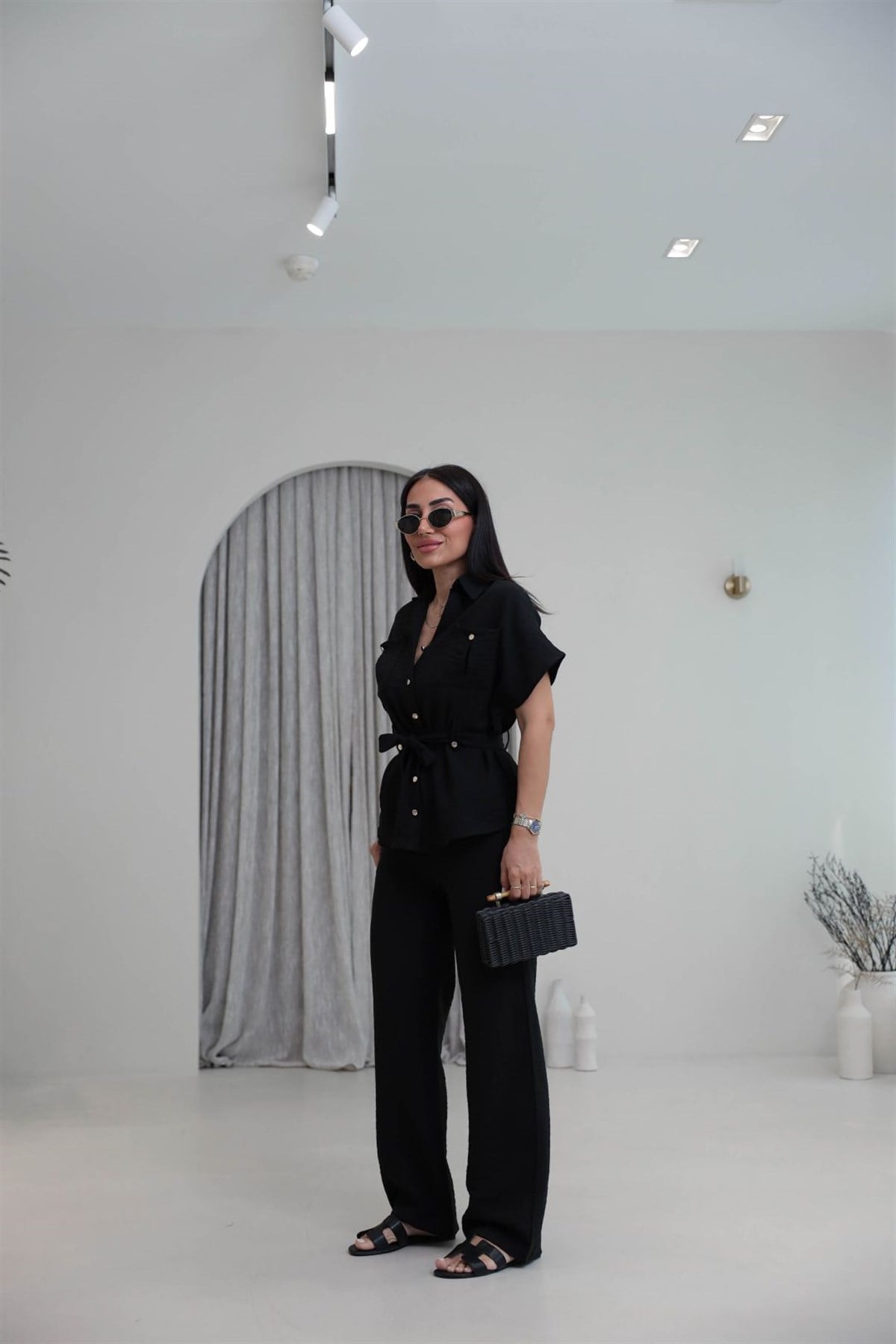 7122 Kuşaklı Gold Düğmeli Keten Takım SİYAH