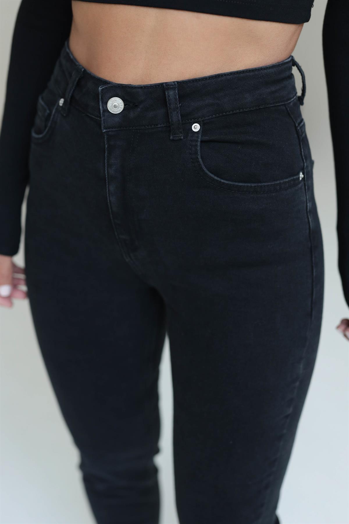 1697 Paçası Kesikli Likralı Mom Jean