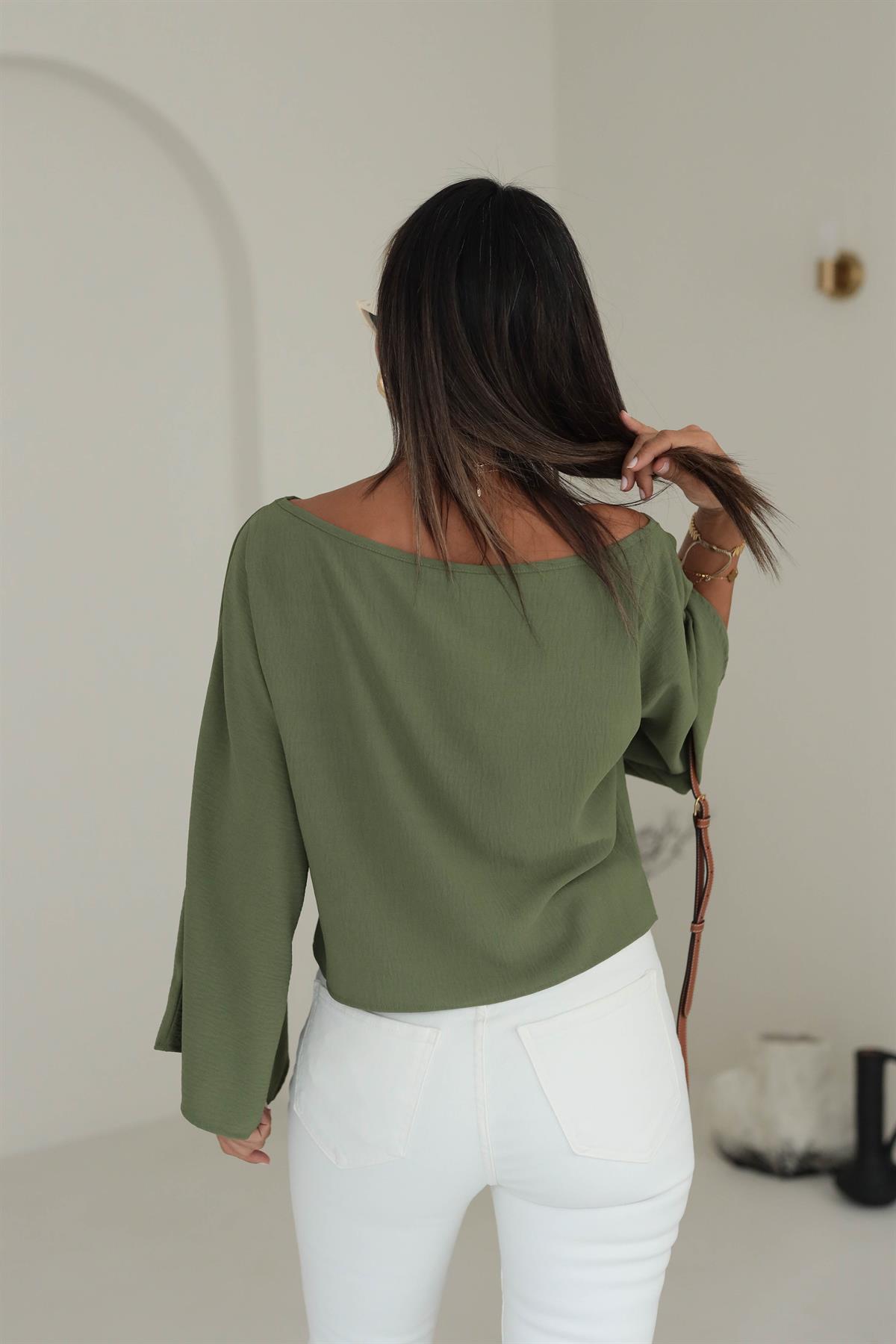 İthal Aerobin Kayık Yaka Bluz