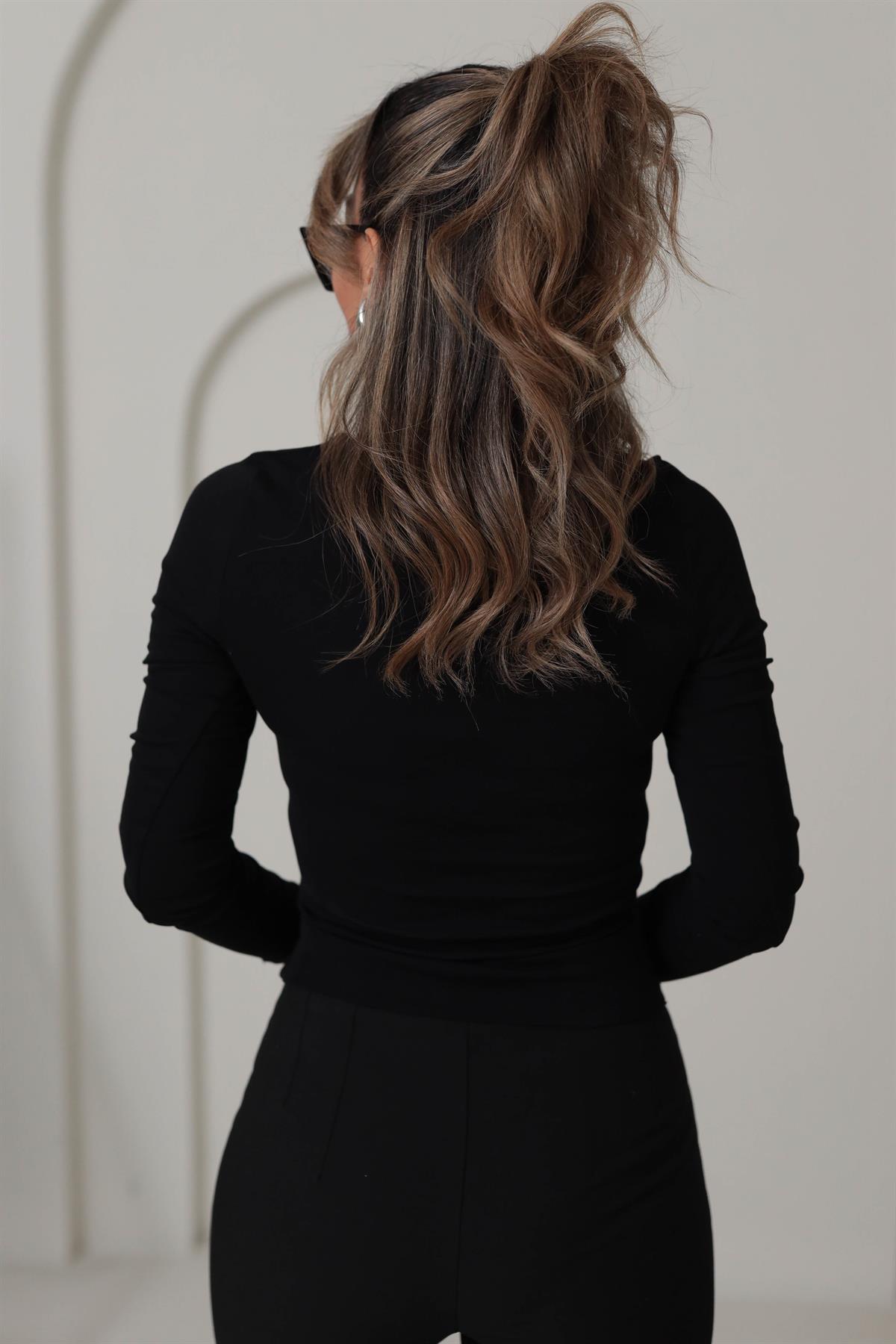 4132 Kare Yaka Pamuklu Uzun Kol Bluz SİYAH