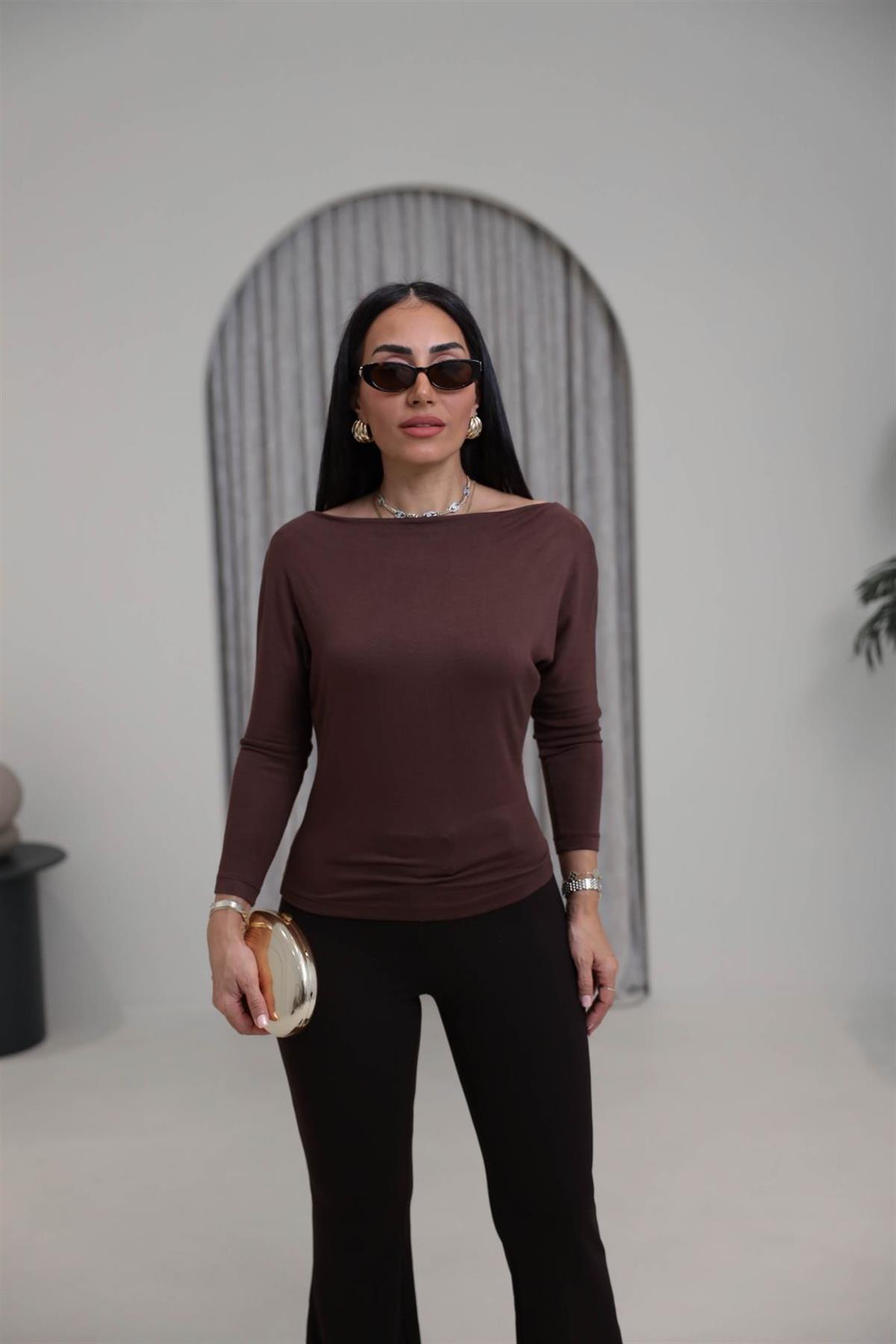 0481 Kayık Yaka Dökümlü Pamuklu Bluz KAHVE