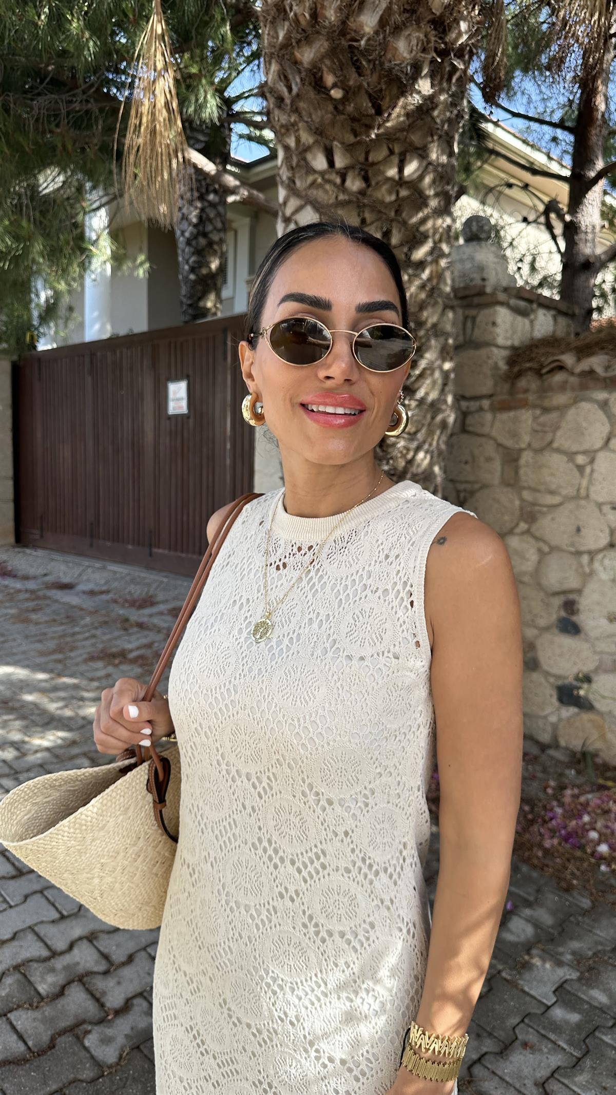 0039 Sıfır Yaka Astarlı Ajurlu Elbise