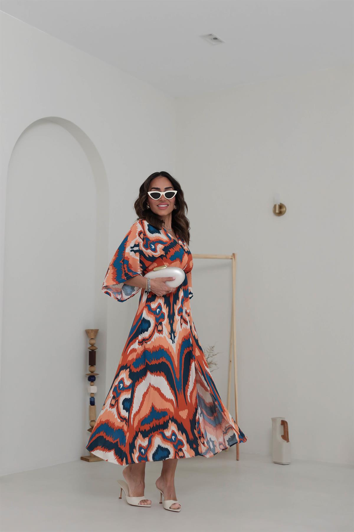 3154Y Kruvaze Yaka Beli Lastikli Desenli Midi Elbise LACİ-ORANJ