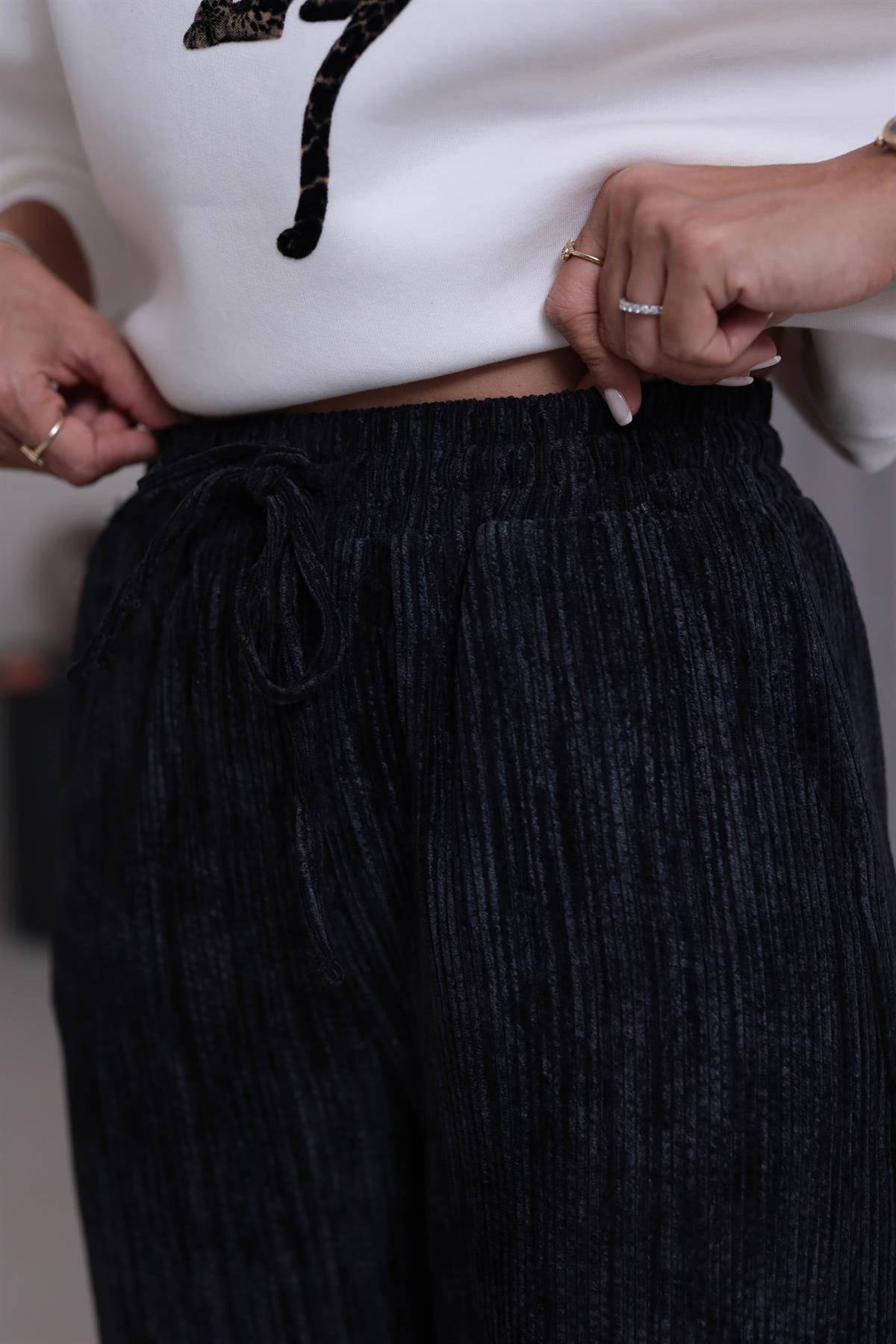 1183 Eskitme Efektli Bel Lastikli Kadife Pantolon SİYAH