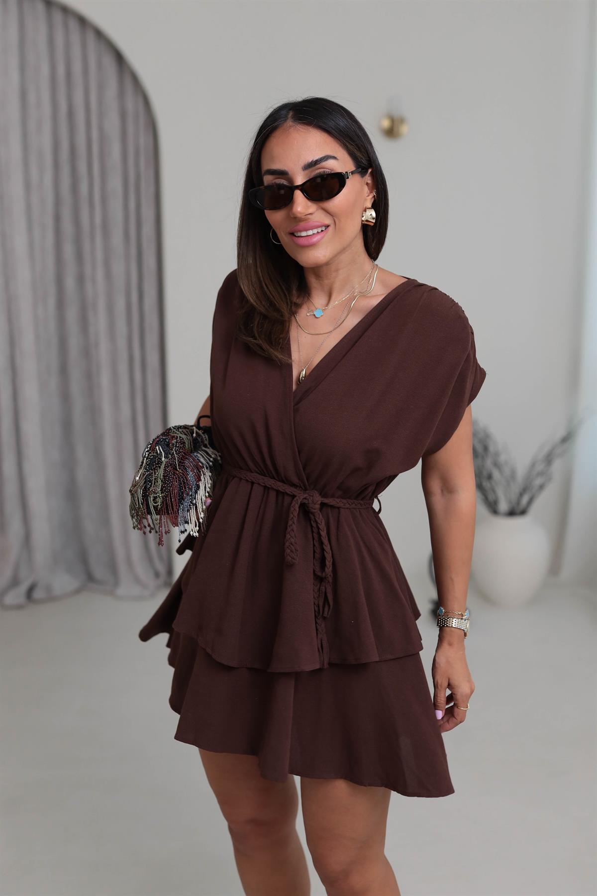 0306 Eteği Kat Kat Kruvaze Kemerli Keten Elbise KAHVE