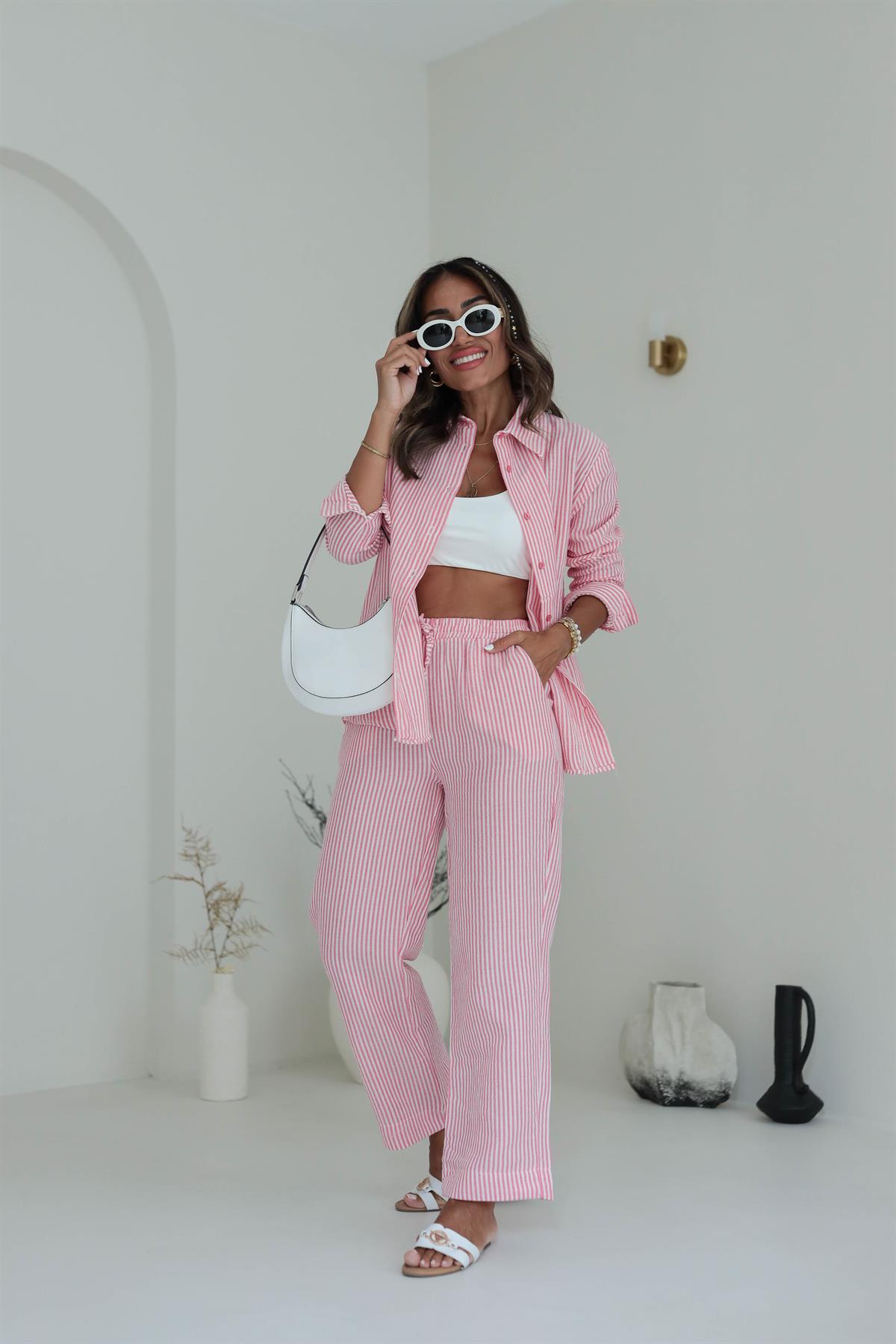 8870 Çizgili Keten Takım