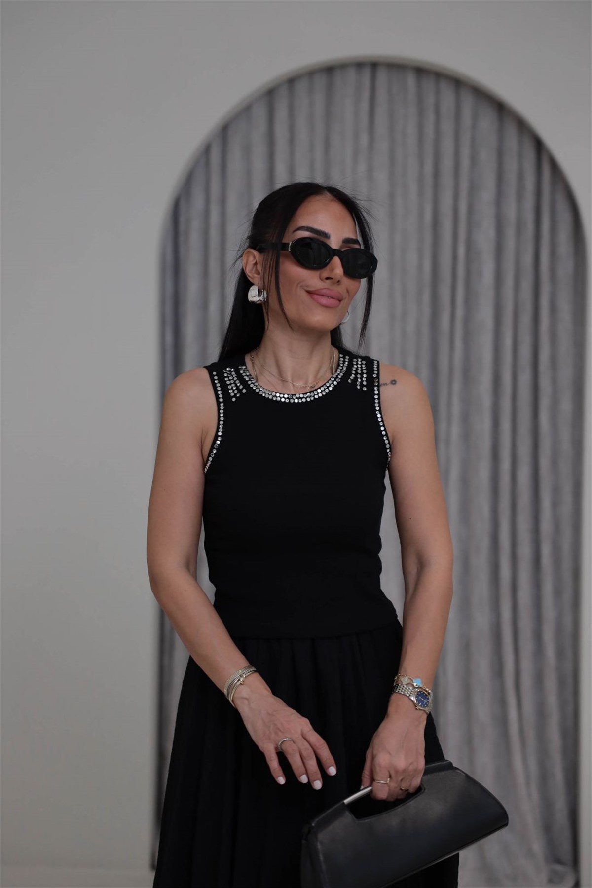 8162 Yaka ve Kol Taşlı Zımbalı Fitilli Atlet SİYAH