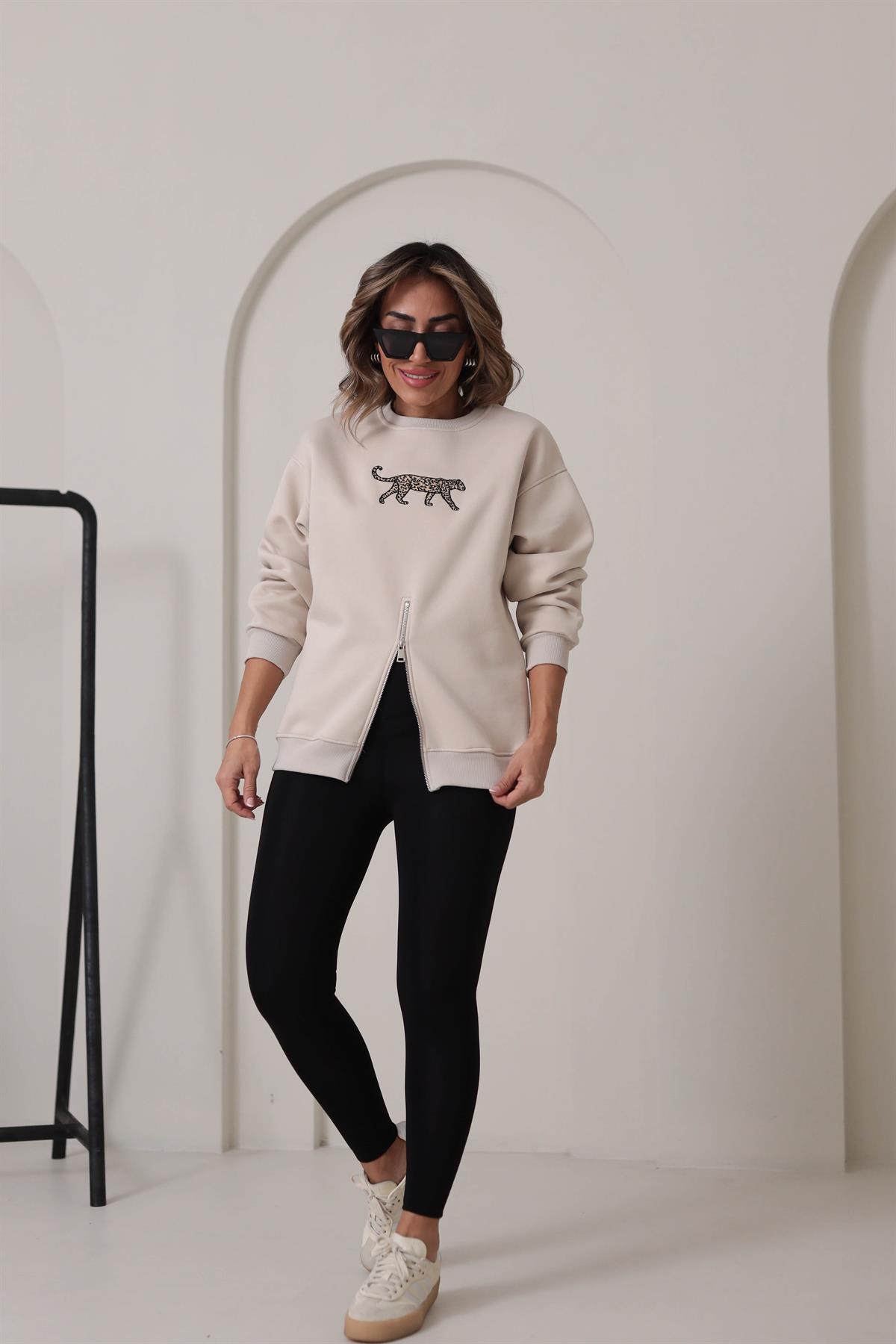 5617 Leopar Nakış Yarım Fermuarlı Şardonlu Sweatshirt BEJ