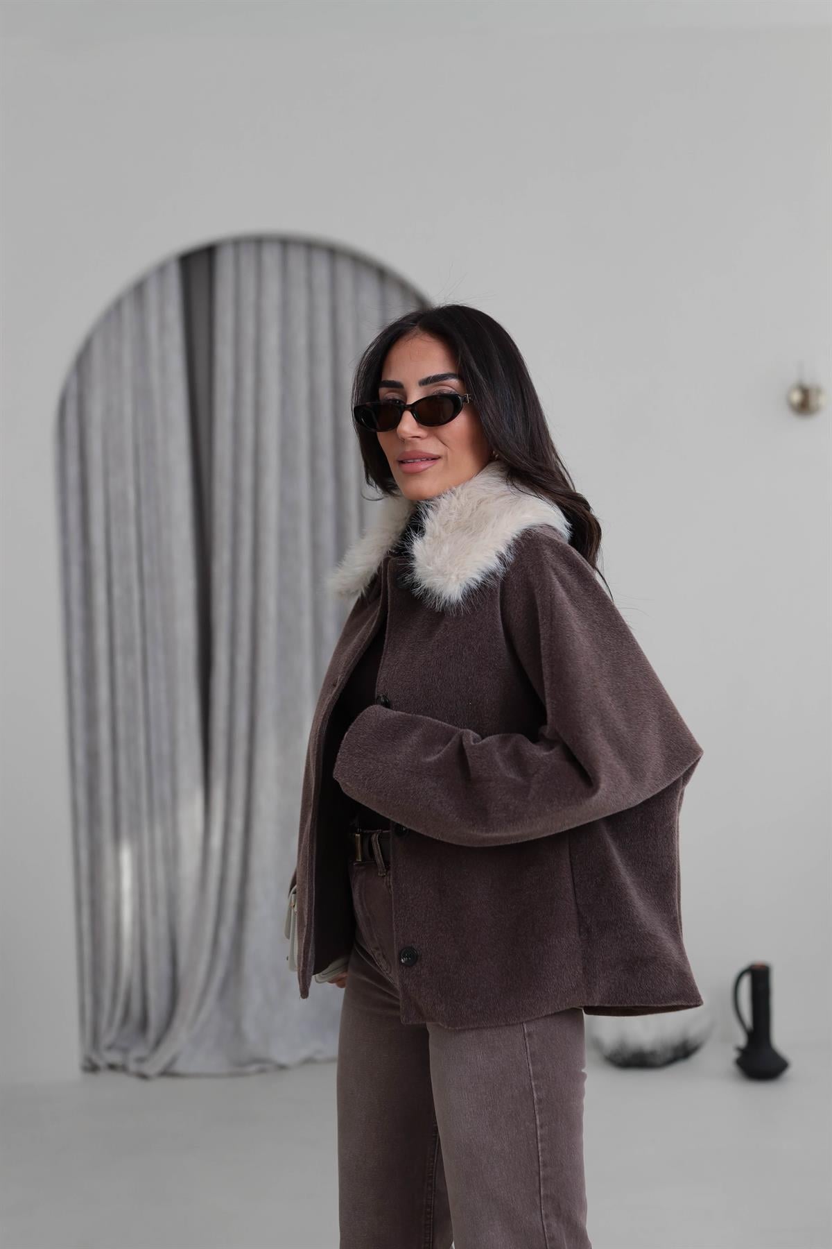 6829 Kürk Yakalı Alpaka Ceket KAHVE