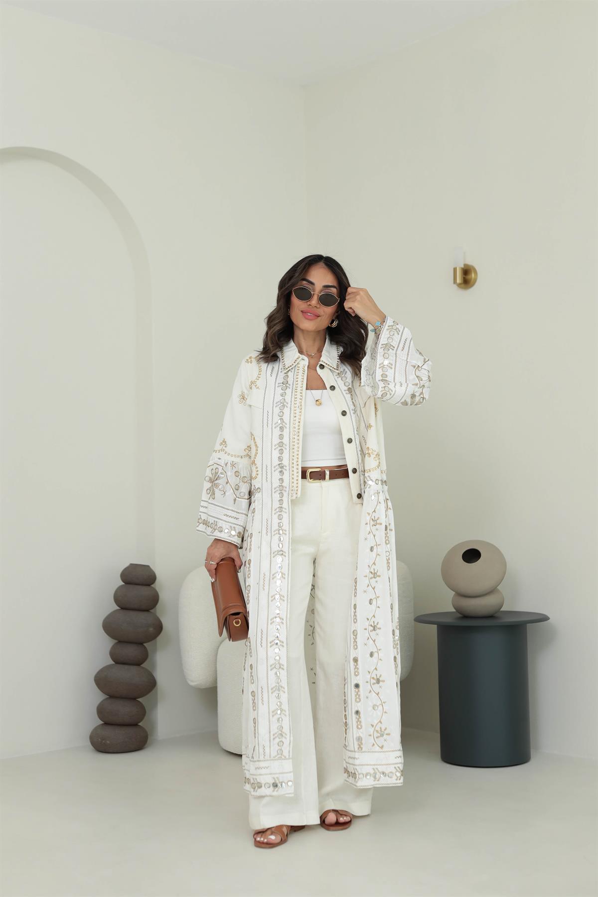 8896 İşlemeli Tasarım Maxi Pamuklu Ceket KREM