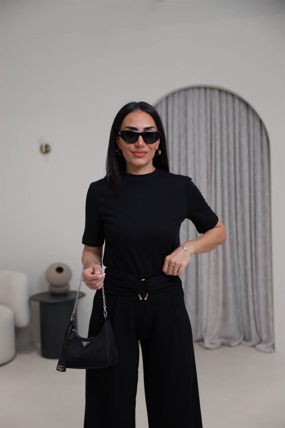 1075 Bisiklet Yaka Pamuklu Basic Tshirt SİYAH