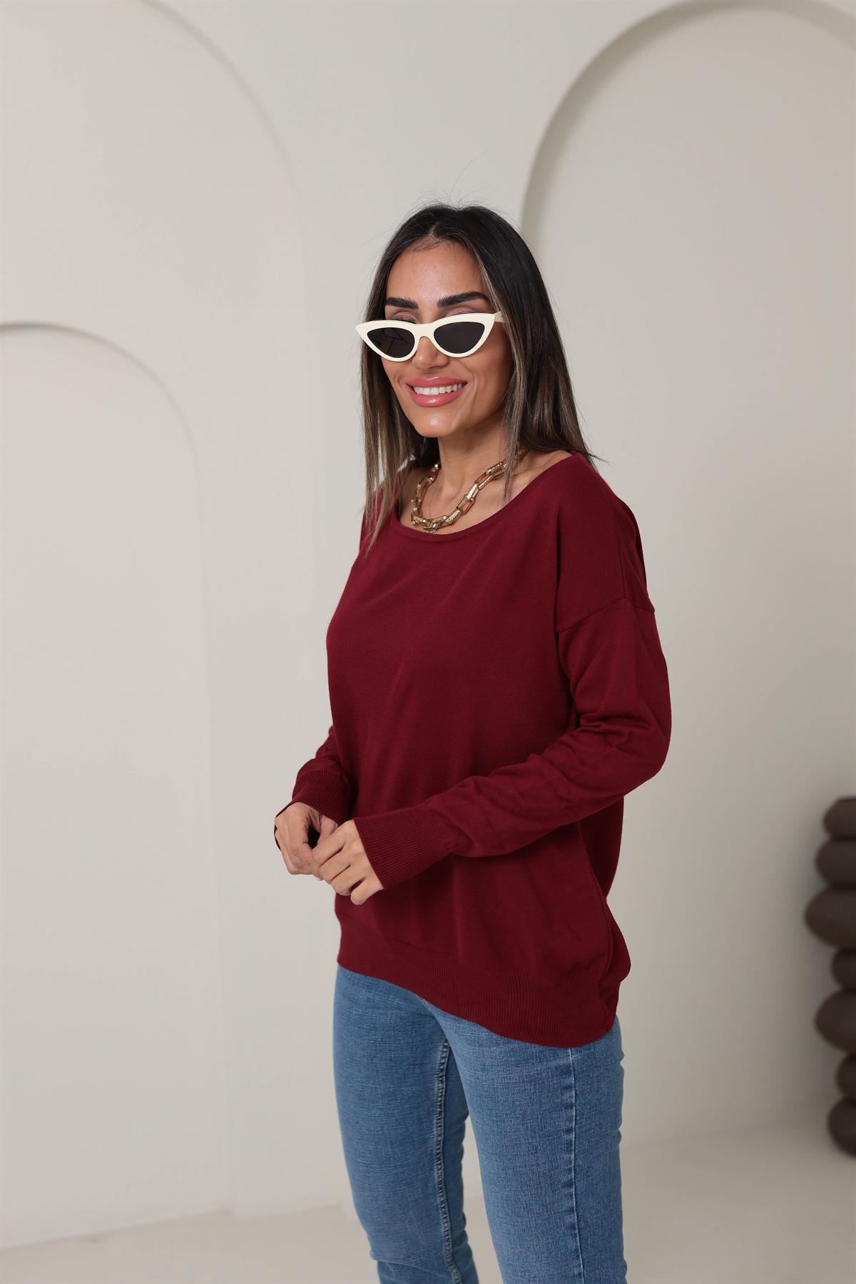 0734 Kayık Yaka T Kol Triko