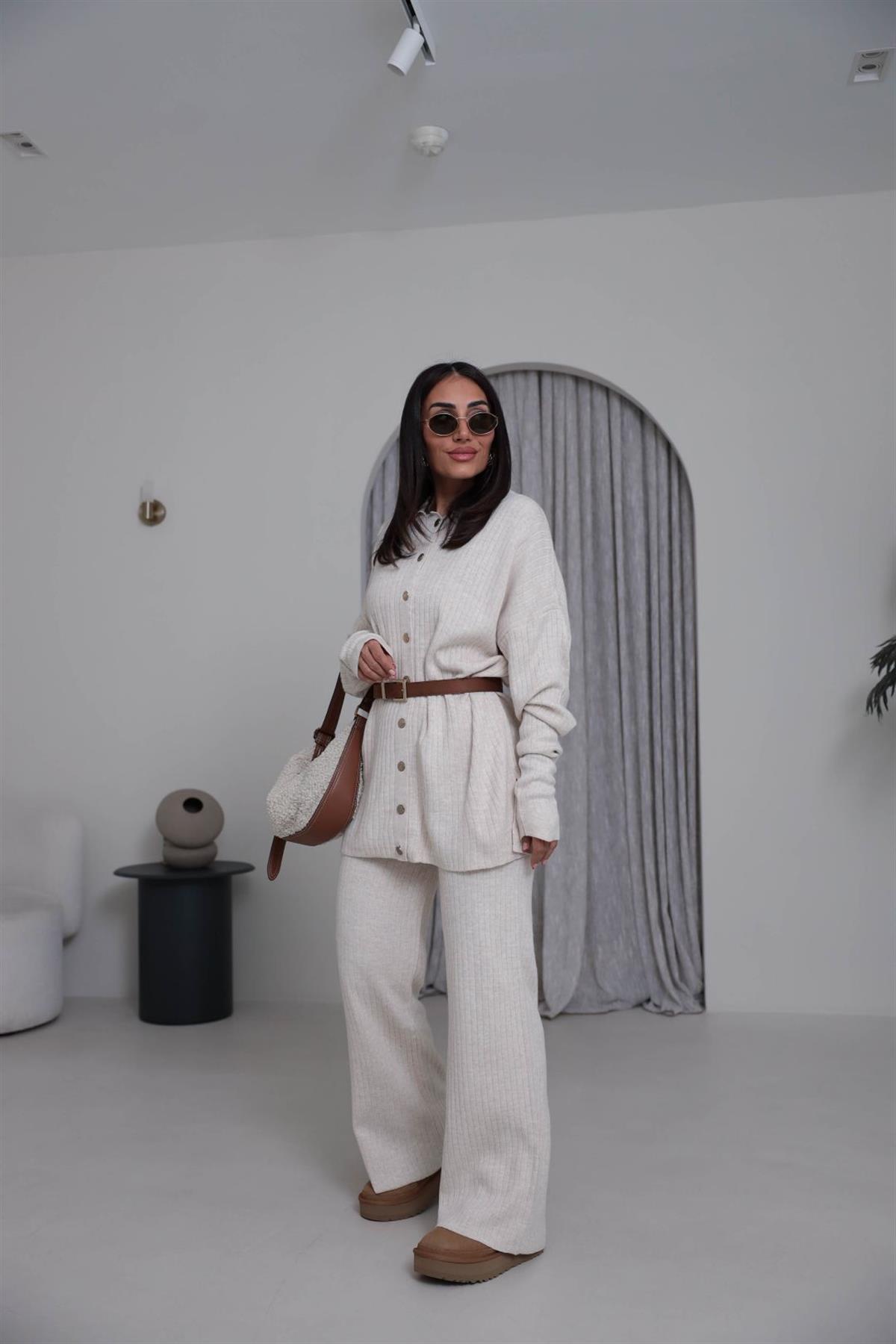 0017 Polo Yaka Düğmeli Triko Takım KREM