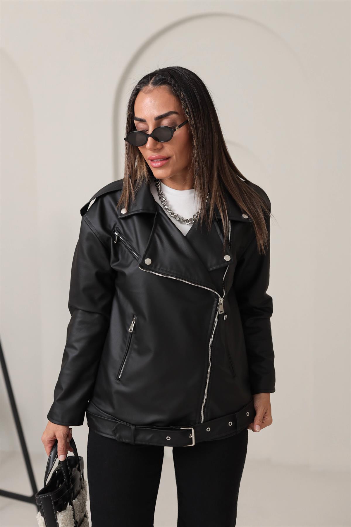 3085 Kolları Fermuar Detaykı Suni Deri Ceket SİYAH