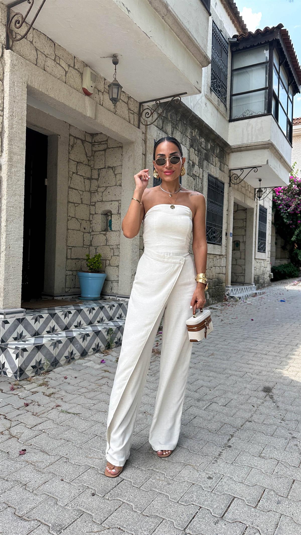 5298 Önü Kapaklı Sırtı Gipeli Keten Tulum