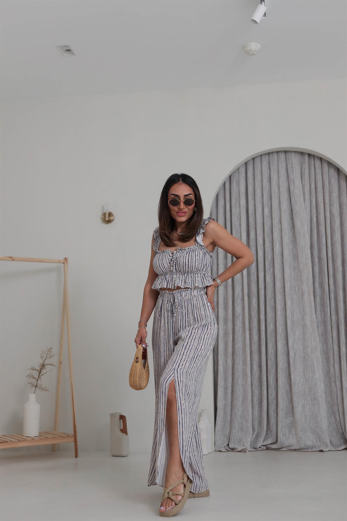 7363 Çizgili Gipeli Büstiyer& Yırtmaçlı Pantolon Takım LACİVERT