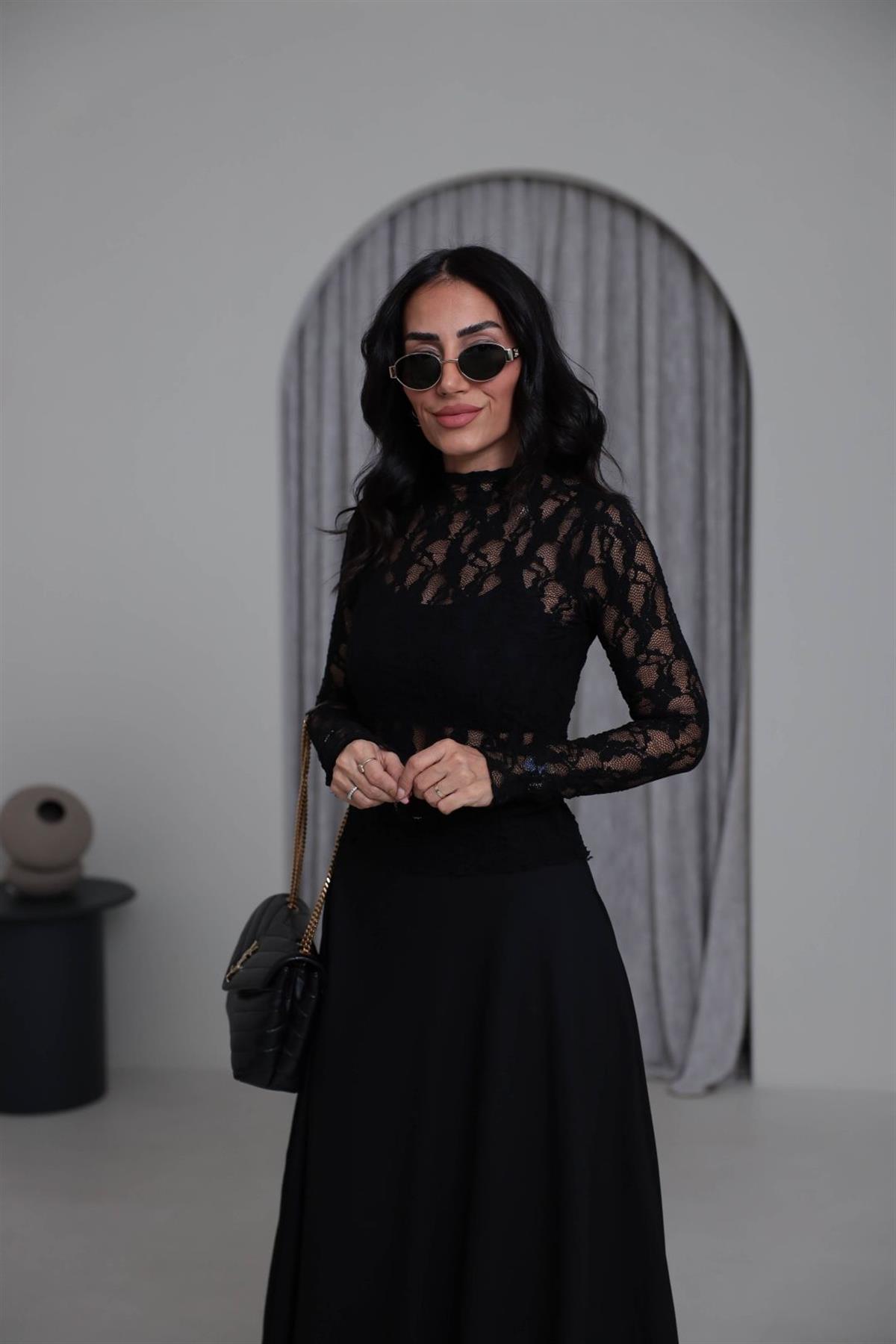 4701 Dik Yaka Dantelli Uzun Kol Bluz SİYAH