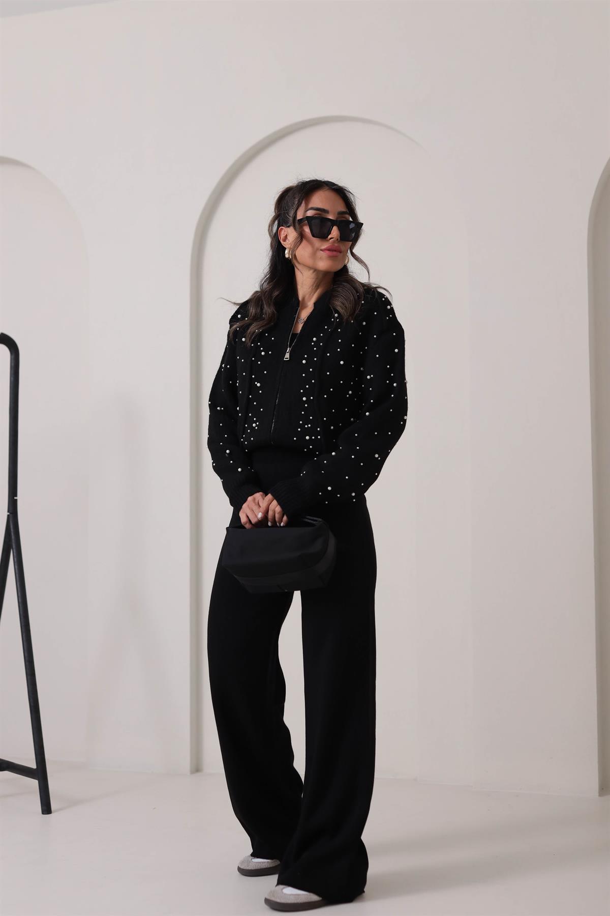 0003 Bol Kalıp Bel Lastikli Triko Pantolon SİYAH