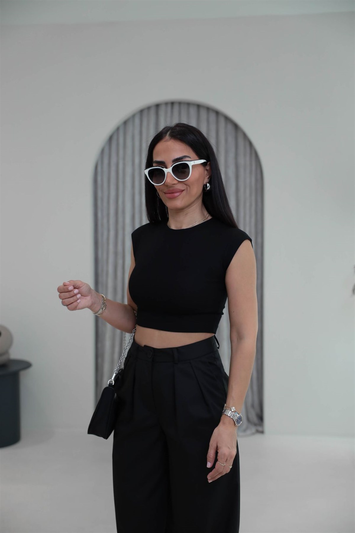 0528 Pamuk ve Modal Karışımlı Crop Top SİYAH