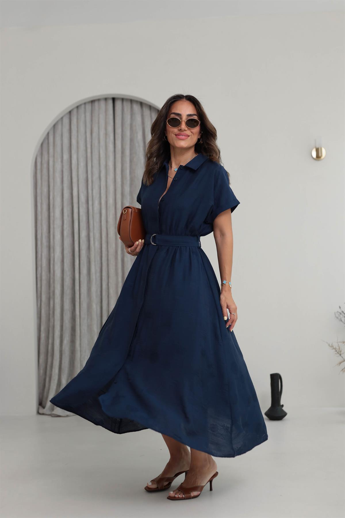 5214 Kendinden Desenli Kuşaklı Uzun Gömlek Elbise LACİVERT