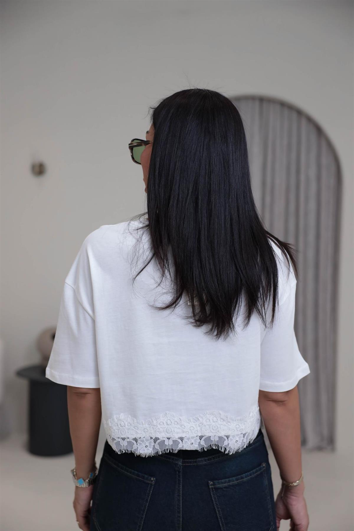 2252 Dantel Detaylı Pamuklu Kısa Tshirt EKRU