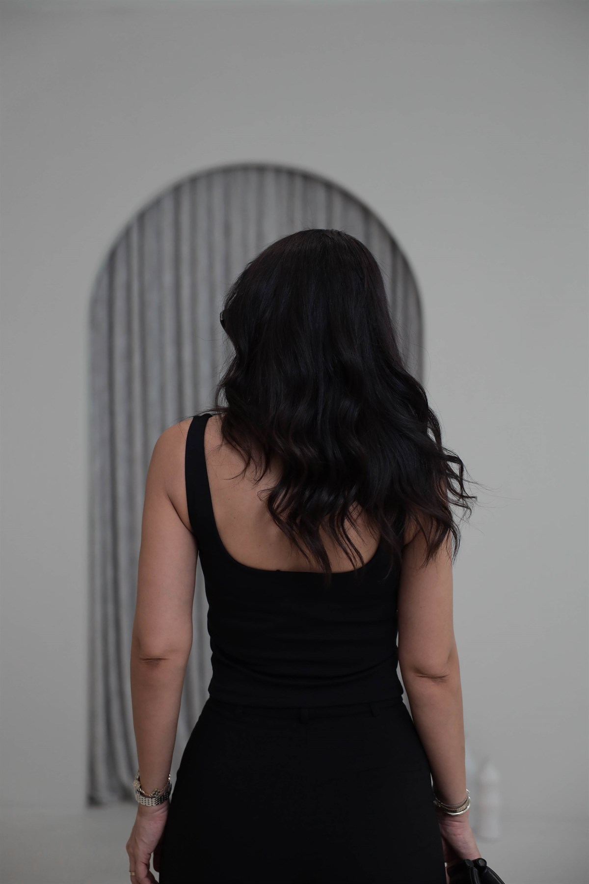 1978 Kalın Askılı Fermuarlı Pamuklu Bluz SİYAH