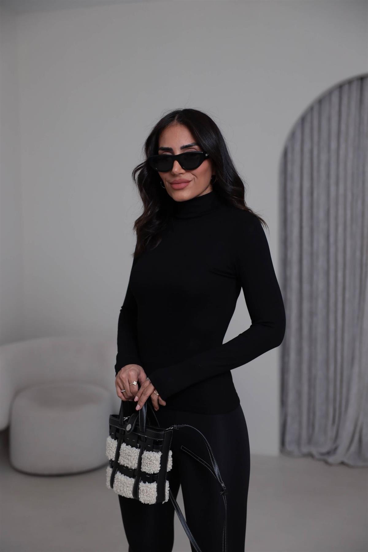 140 Balıkçı Yaka Body SİYAH