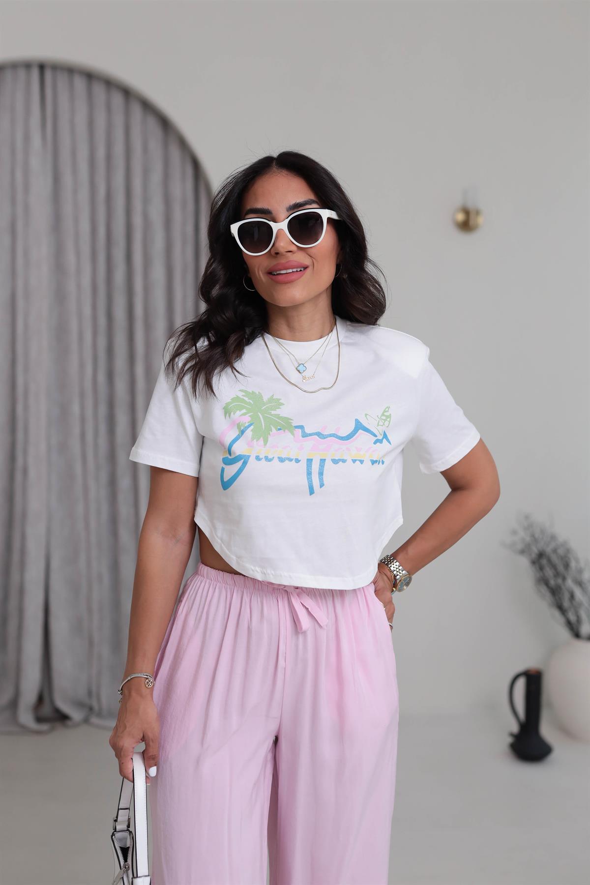 0285 Great Hawaii Baskılı Vatkalı Crop Tshirt EKRU