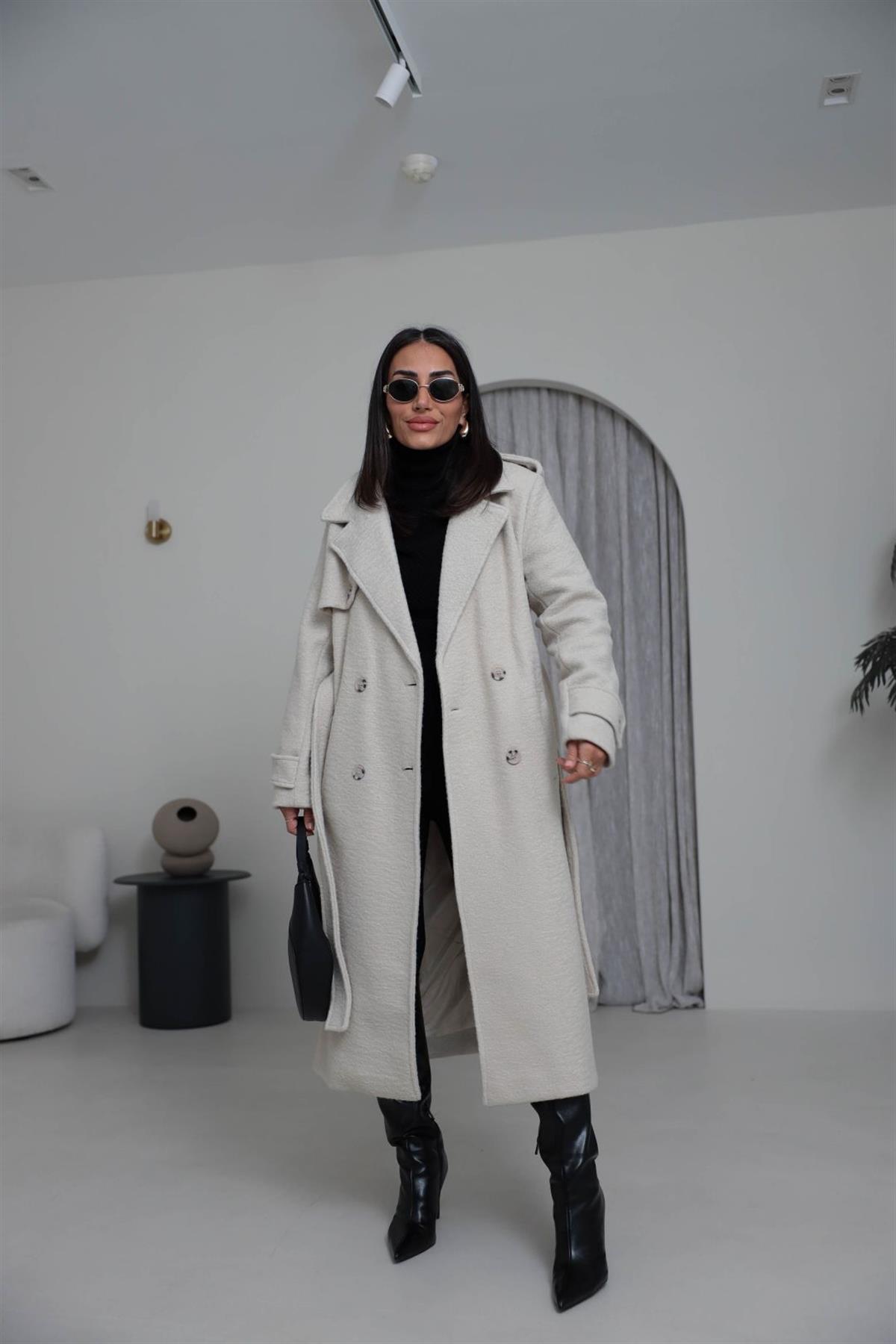 0611 Kuşaklı Apoletli Kaşe Kaban NATURAL