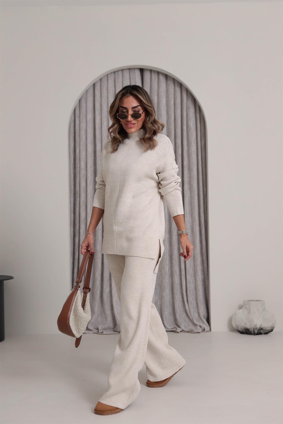 0001 Yarım Balıkçı Pantolonlu Triko Takım TAŞ