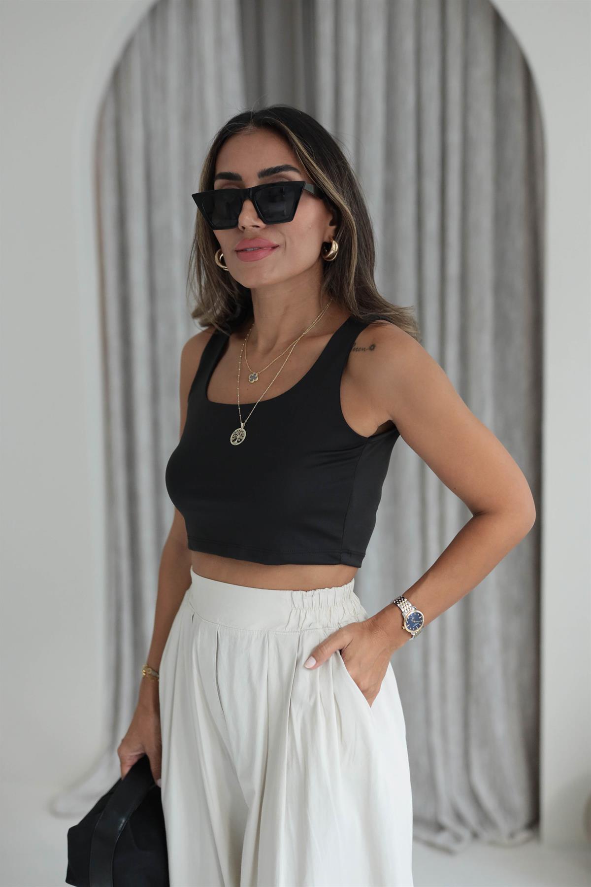 5768 Dalgıç Kumaş  Yuvarlak Yaka Crop Atlet