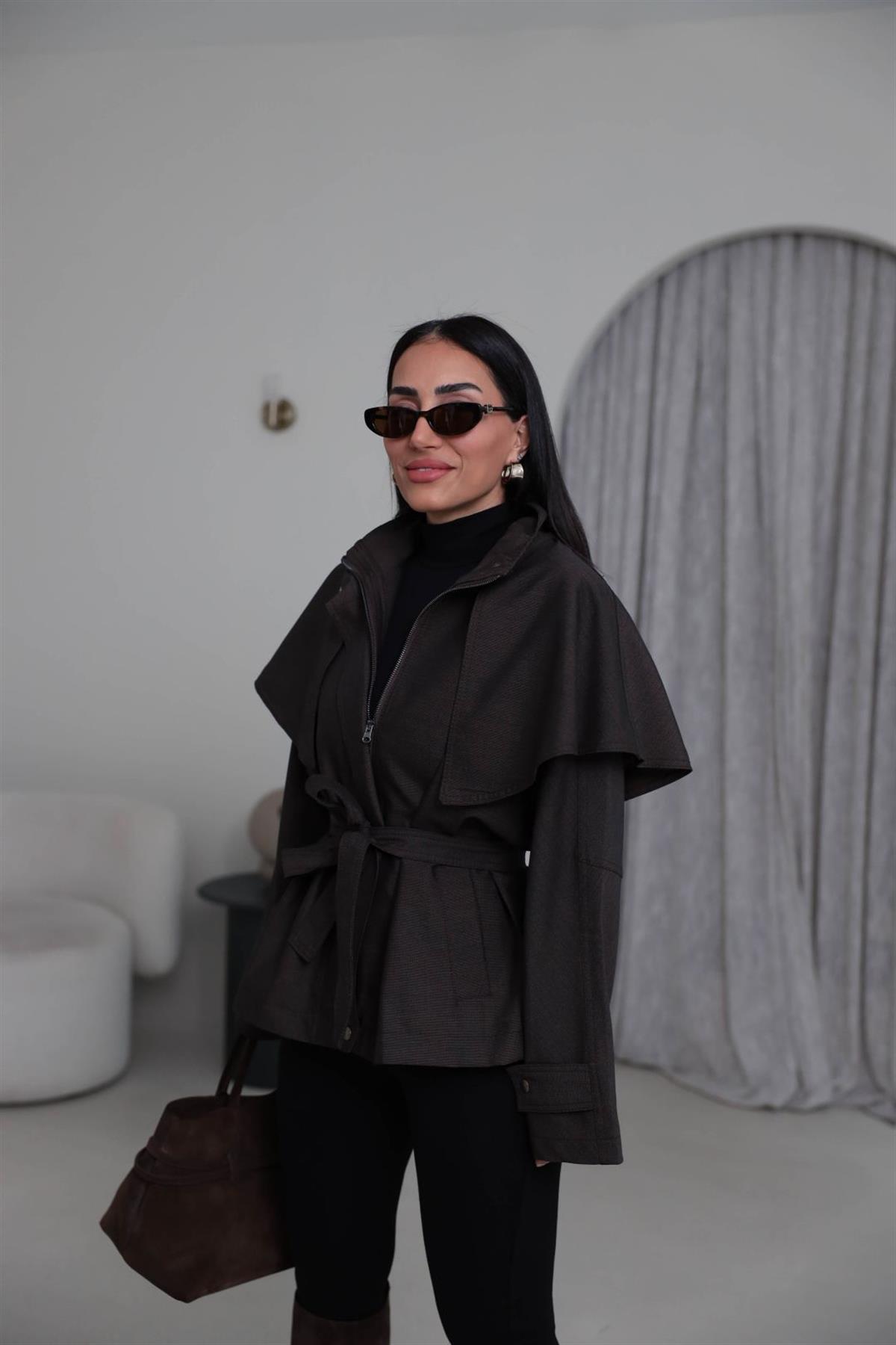 6954 Pelerinli Kuşaklı Fermuarlı Ceket ACI KAHVE