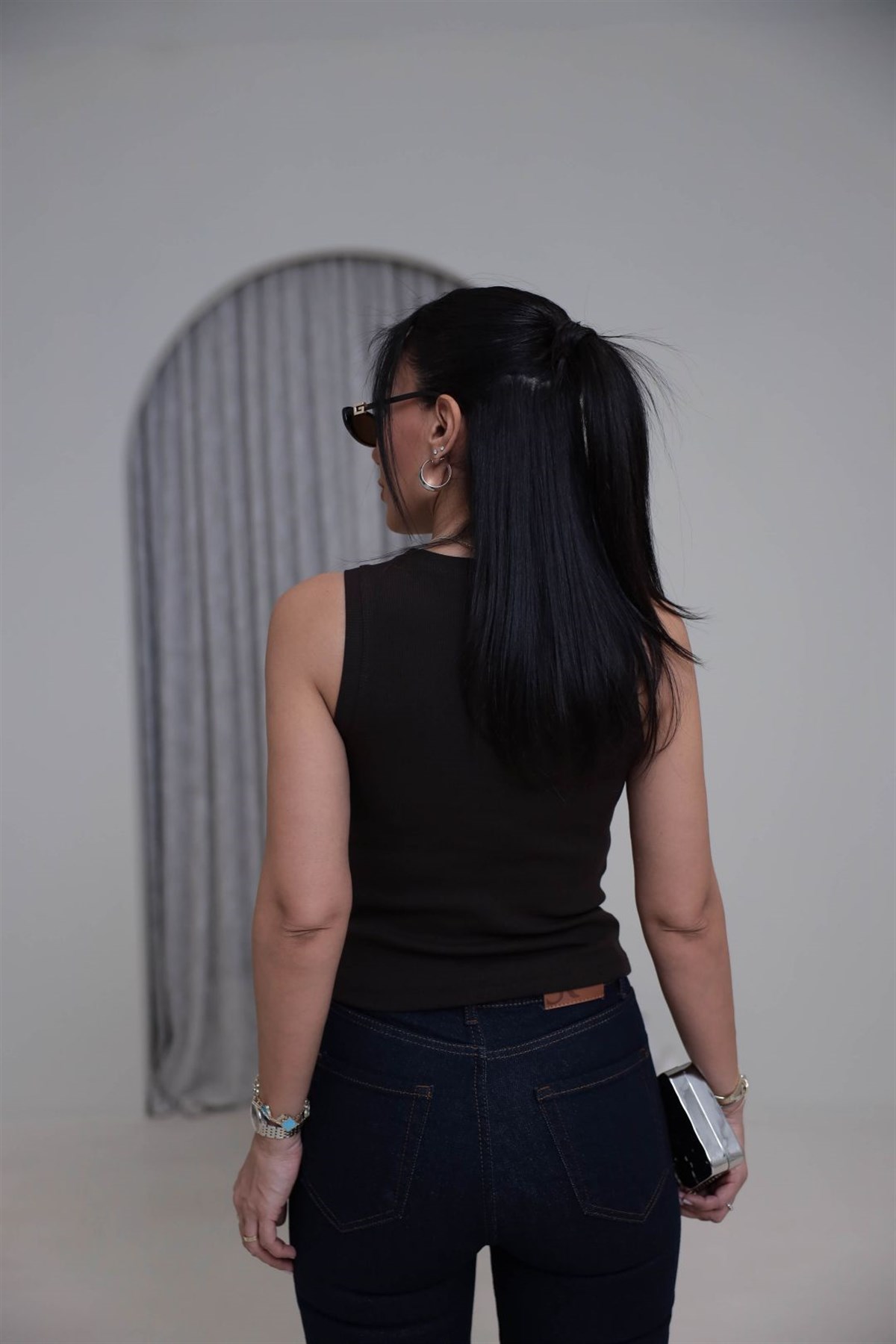 8162 Yaka ve Kol Taşlı Zımbalı Fitilli Atlet ACI KAHVE