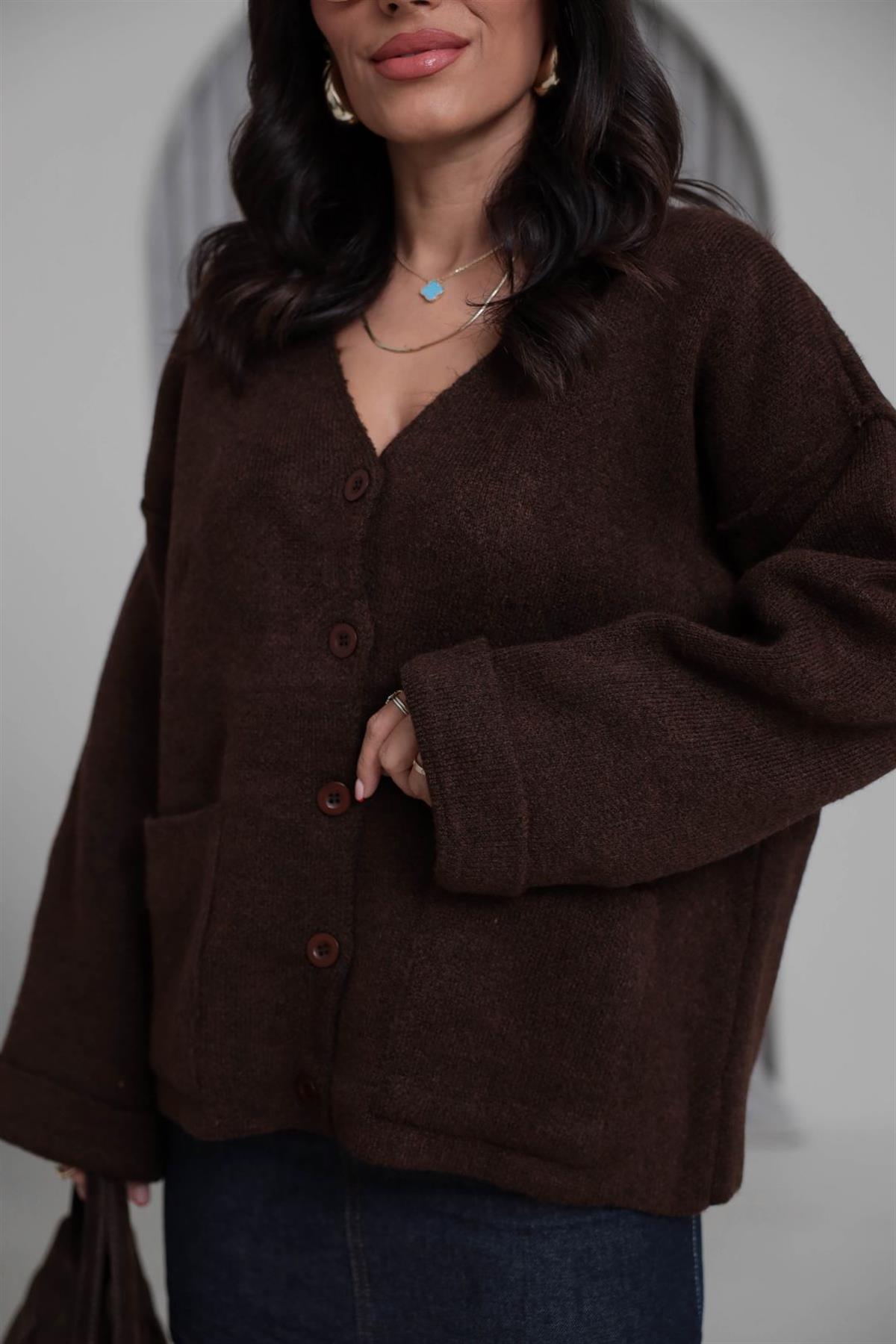 5231 Cepli Ters Dikiş Detaylı Hırka KAHVE